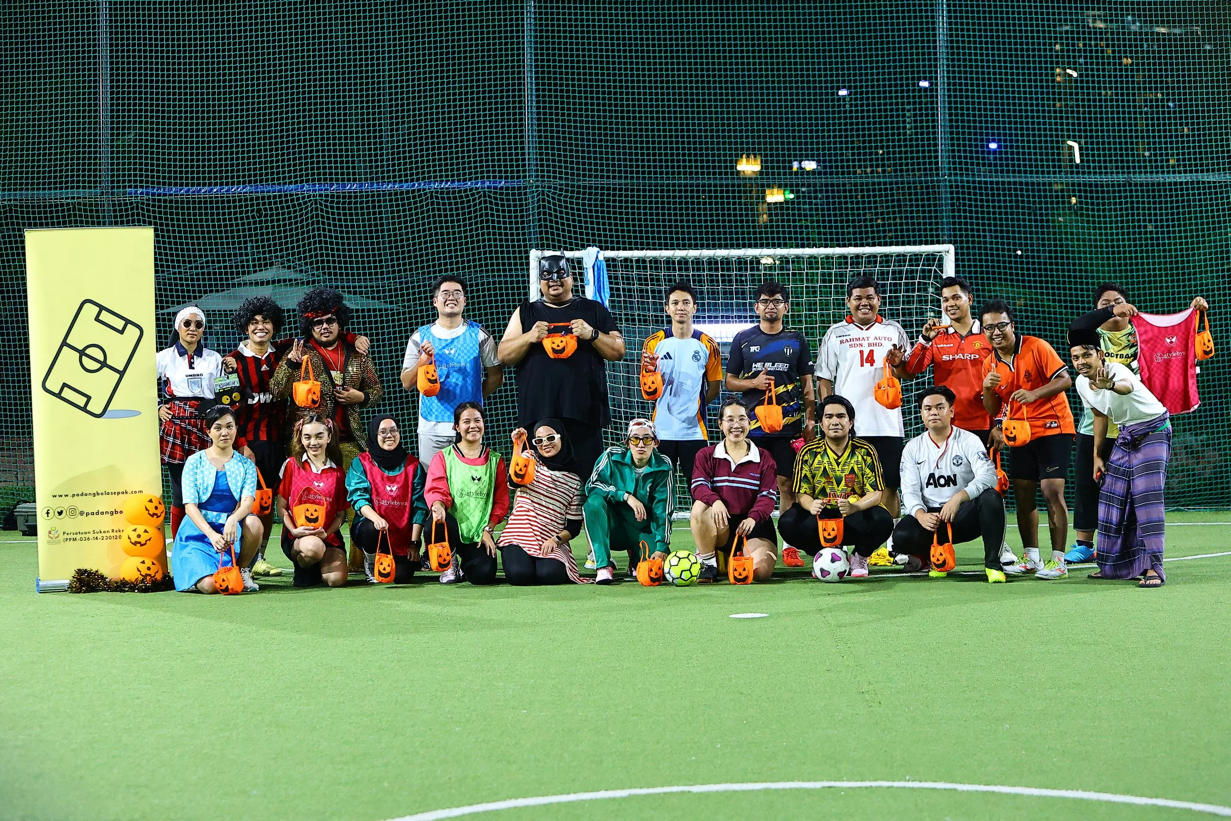 PBS Mix 'Retro Night' Futsal @ Joga Bonito Arena