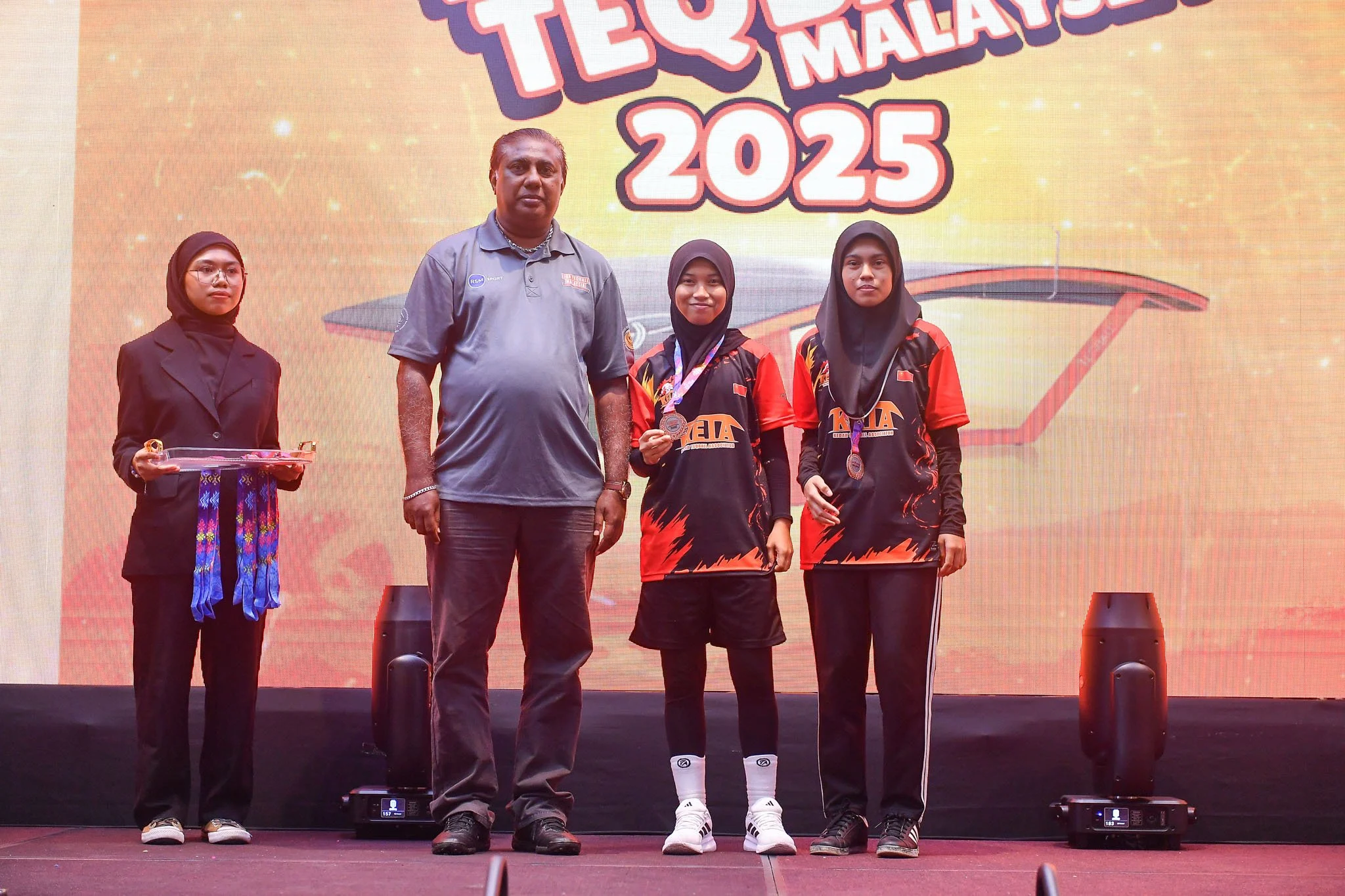 KML_9900.jpg