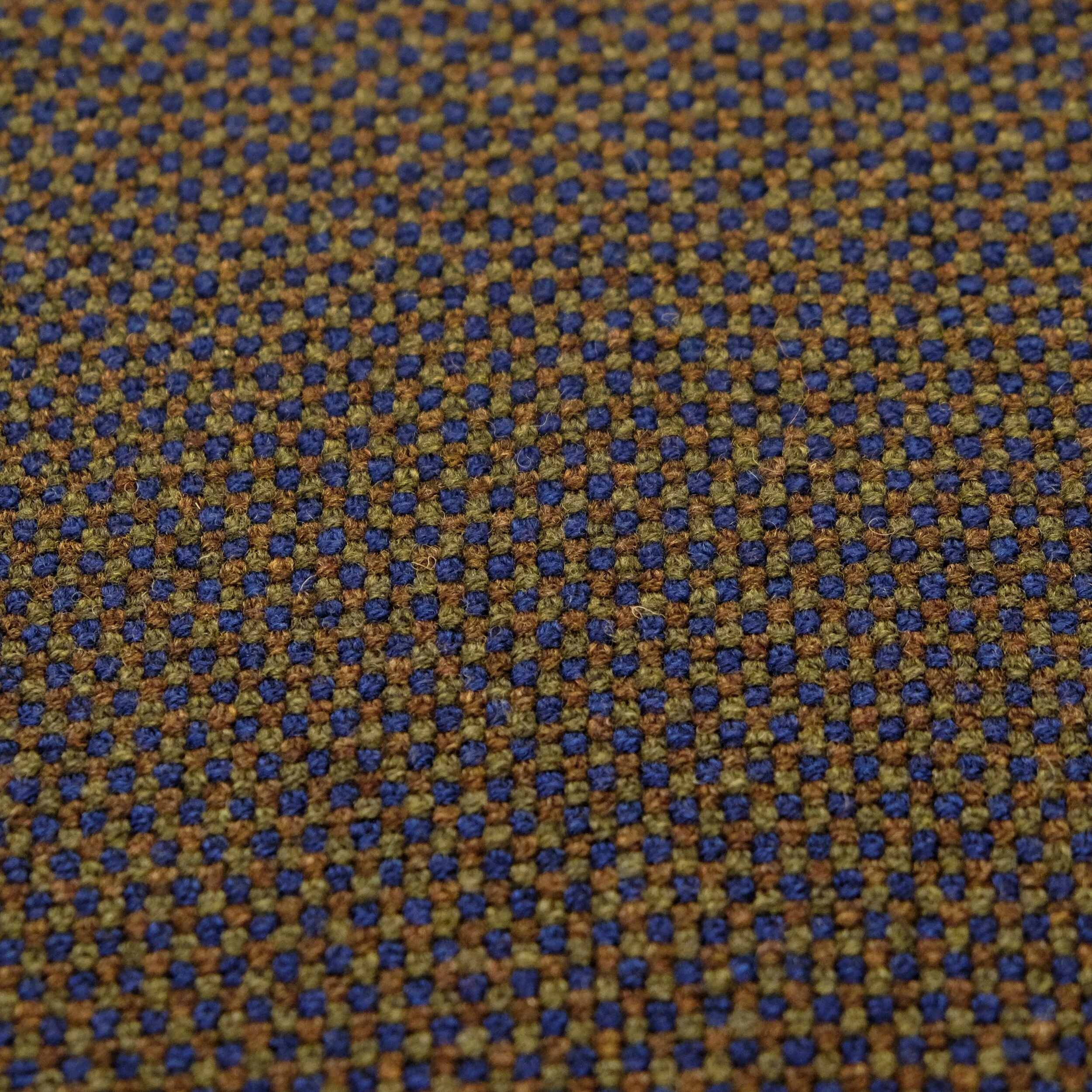 M18-10 Birdyseye Sweater 100% Lambswool Acorn.jpeg