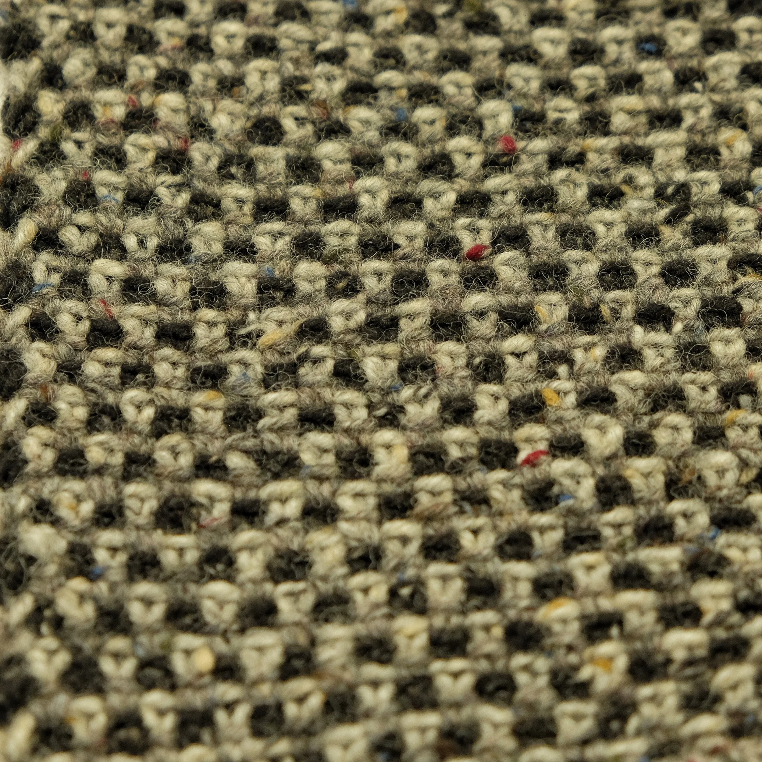 M19-165 100% Wool Charcoal.jpeg