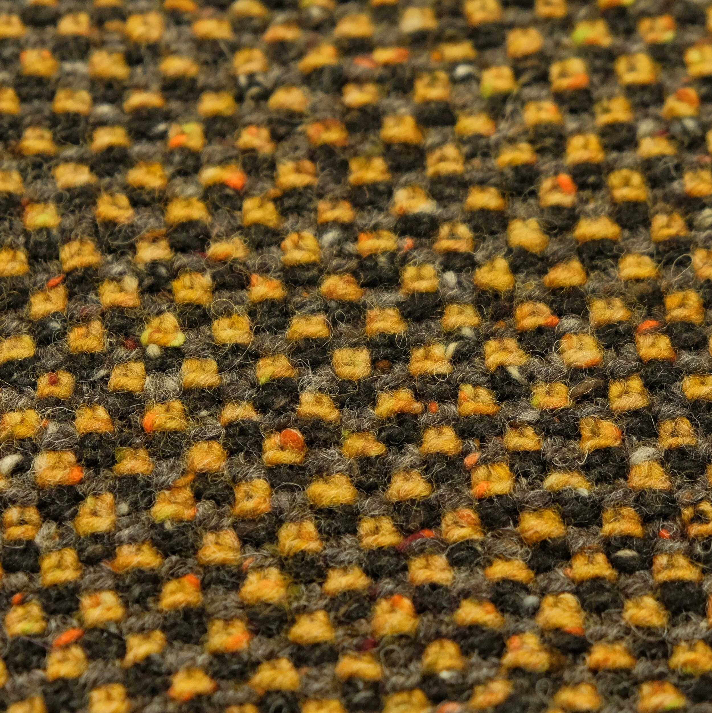 M19-165 100% Wool Ore.jpeg