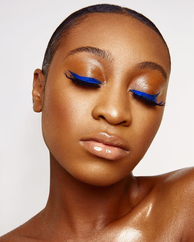 💙 Liner meets Lash style #FLIRTY @themlnnproject ✊🏾
Click the link in the bio or Visit DesireLashCo.com to shop the Lash You Desire! 🛍 
#DesireLashCo #TheLuxuryLash #DesireMore #3DMinkLash #YourLashSupplier