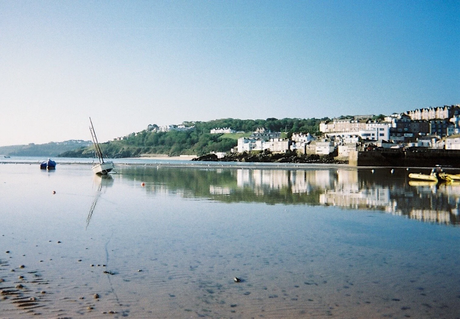 analogue_film_photographer_cornwall.jpeg