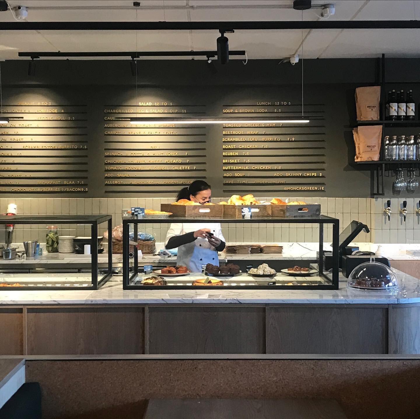 Opening today is @moncksgreen Phibsborough, our latest restaurant creation. For the short term it&rsquo;s takeaway only due to regulations. Best of luck to the great people at Moncks

#interiorarchitecture #cork #naturalmaterial #design #restaurantde