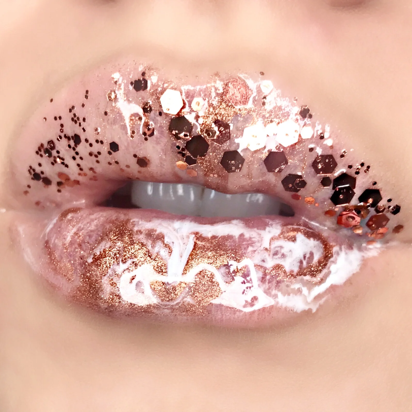 Simple chaos Pinks & golds