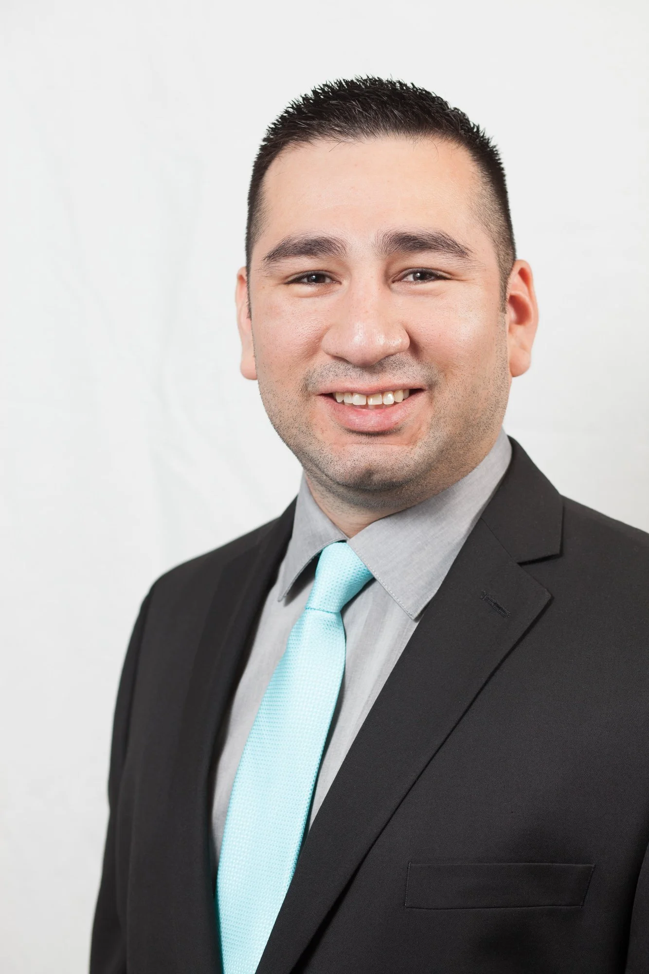 jamesgoulden-headshots2026-10.jpg