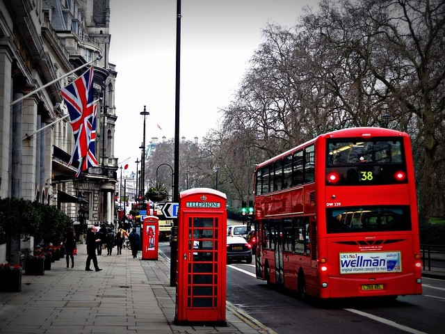 Would you like to study at a university in London? We can help. Apply today. 
#scholarships #visa #London #university #college #student #graduate #study #freedom #winning #uni #bsc #mba #msc #ambition #instagood #studyabroad #like #btec #alevels