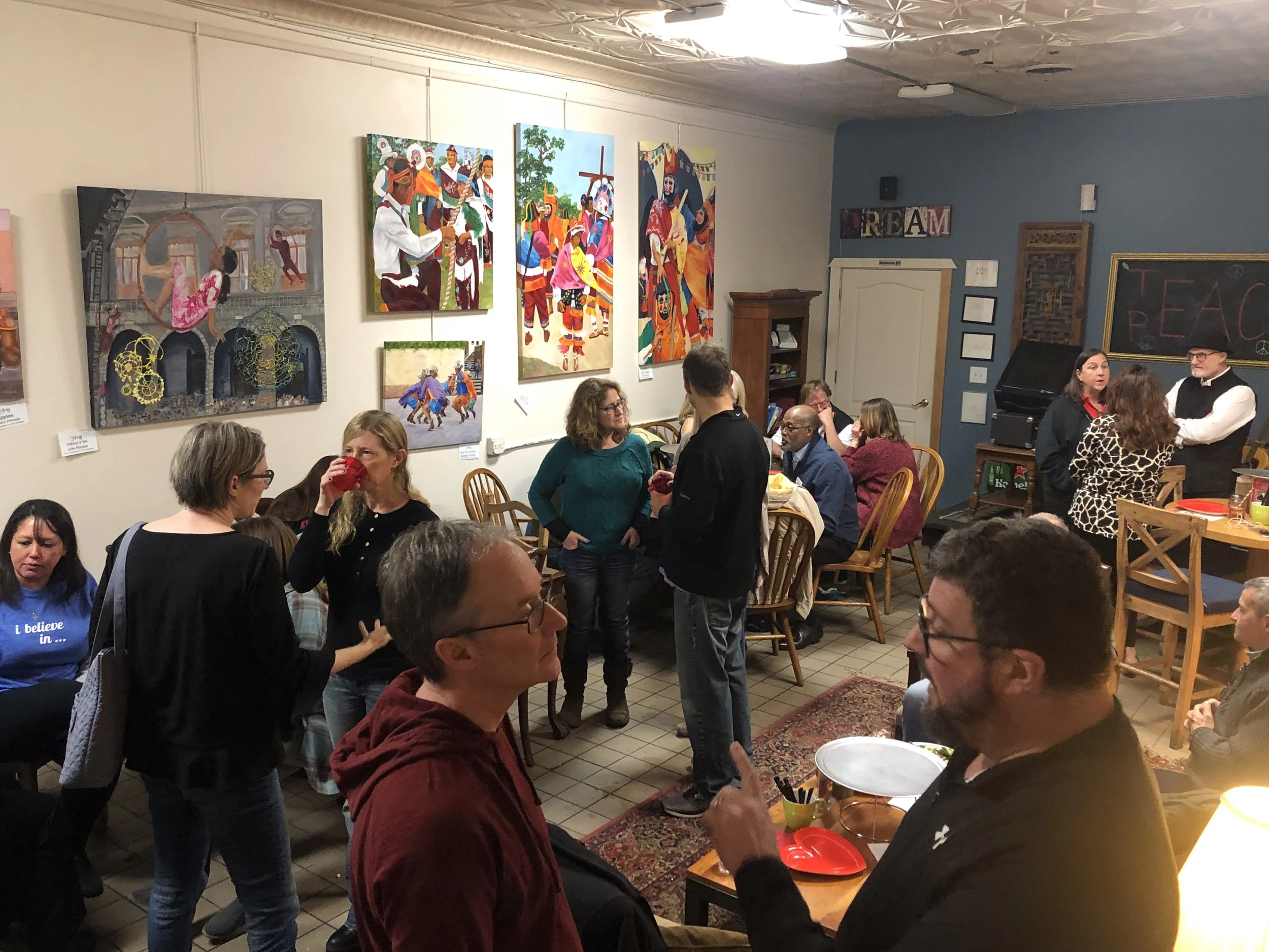 CPP-PopUp8-Gathering in LR.JPG