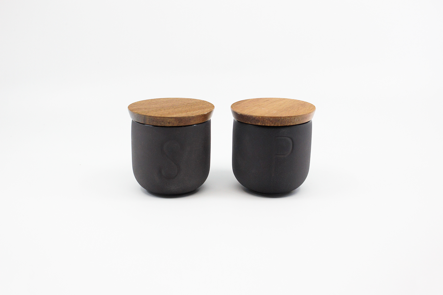 Good Gift Delivered Gift Boxes Black Ceramic Salt + Pepper Pinch Pots with Wood Lids