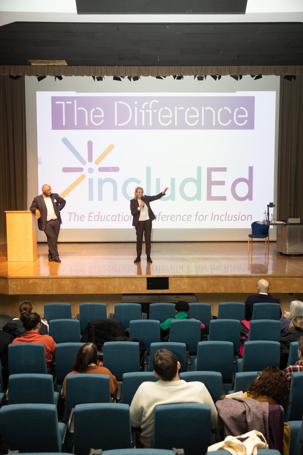 THEDIFFERENCE_INCLUDED_CONFERENCE_WIDEEDIT-155.jpg