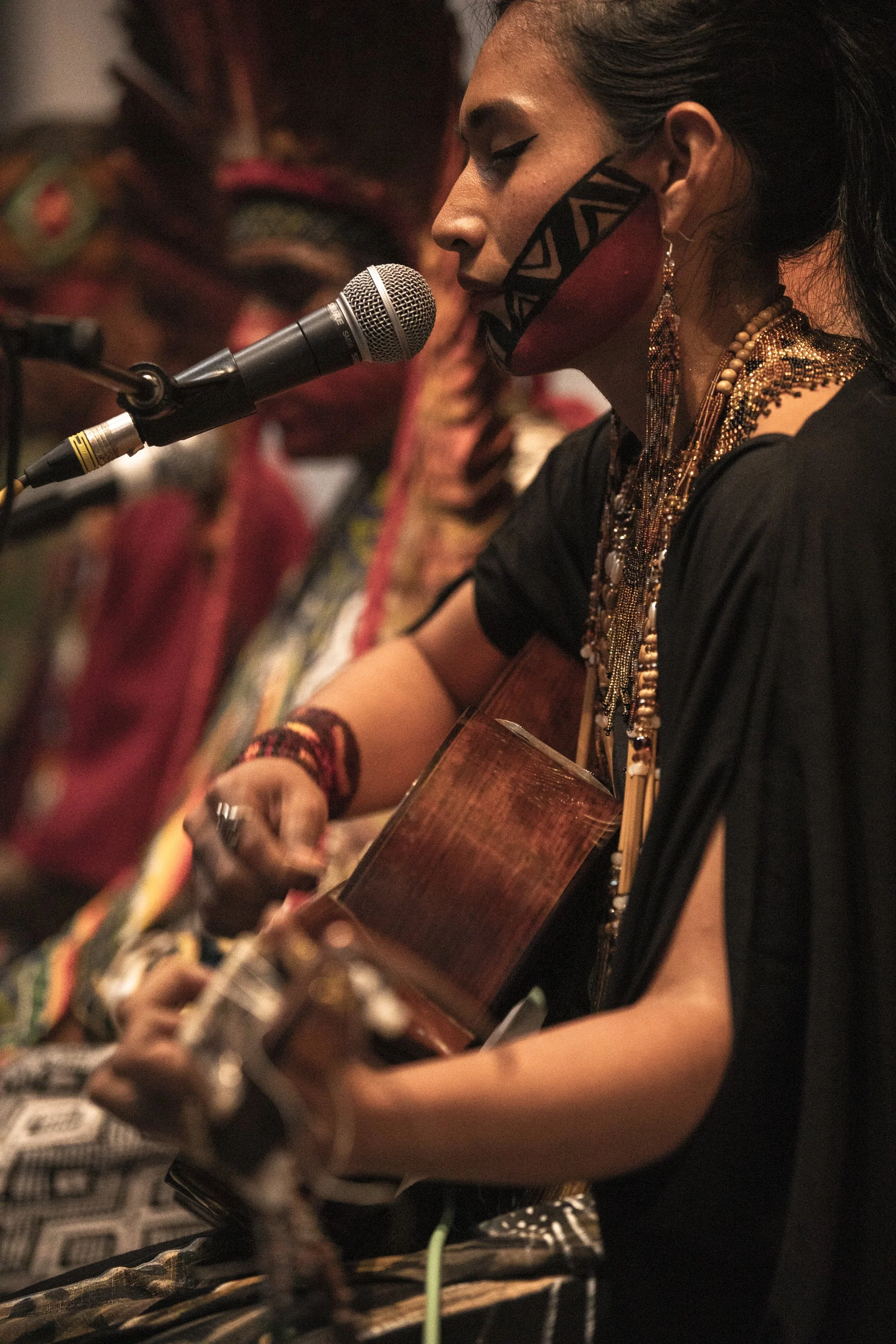 Dua Ninawa & Wãnu Yawanawa-53.jpg