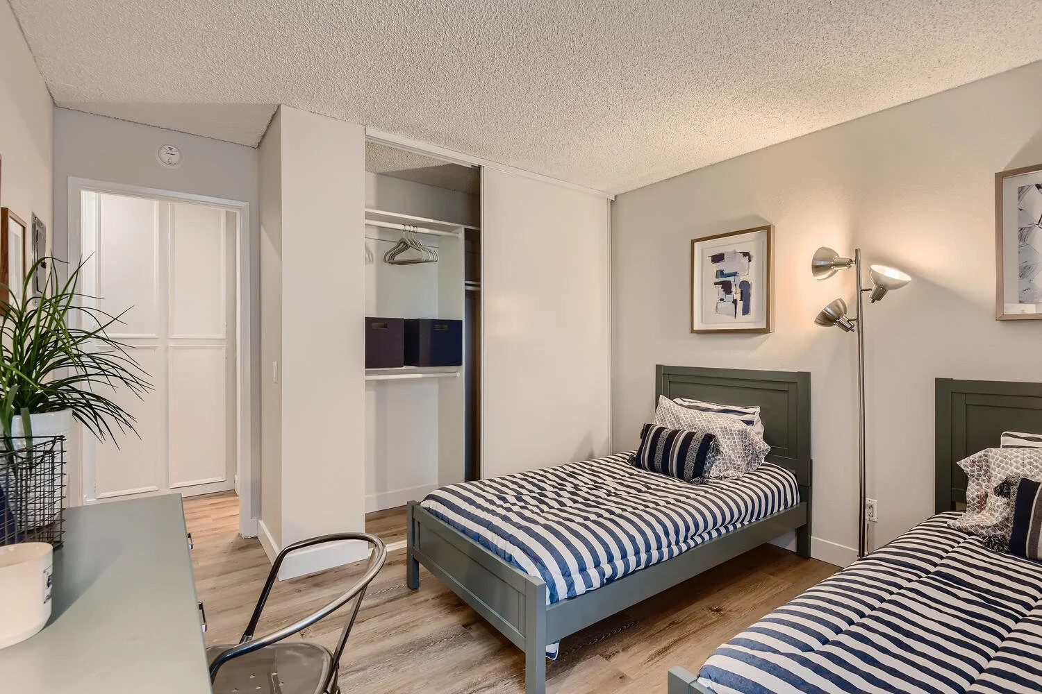 Stonewood Apartment Homes