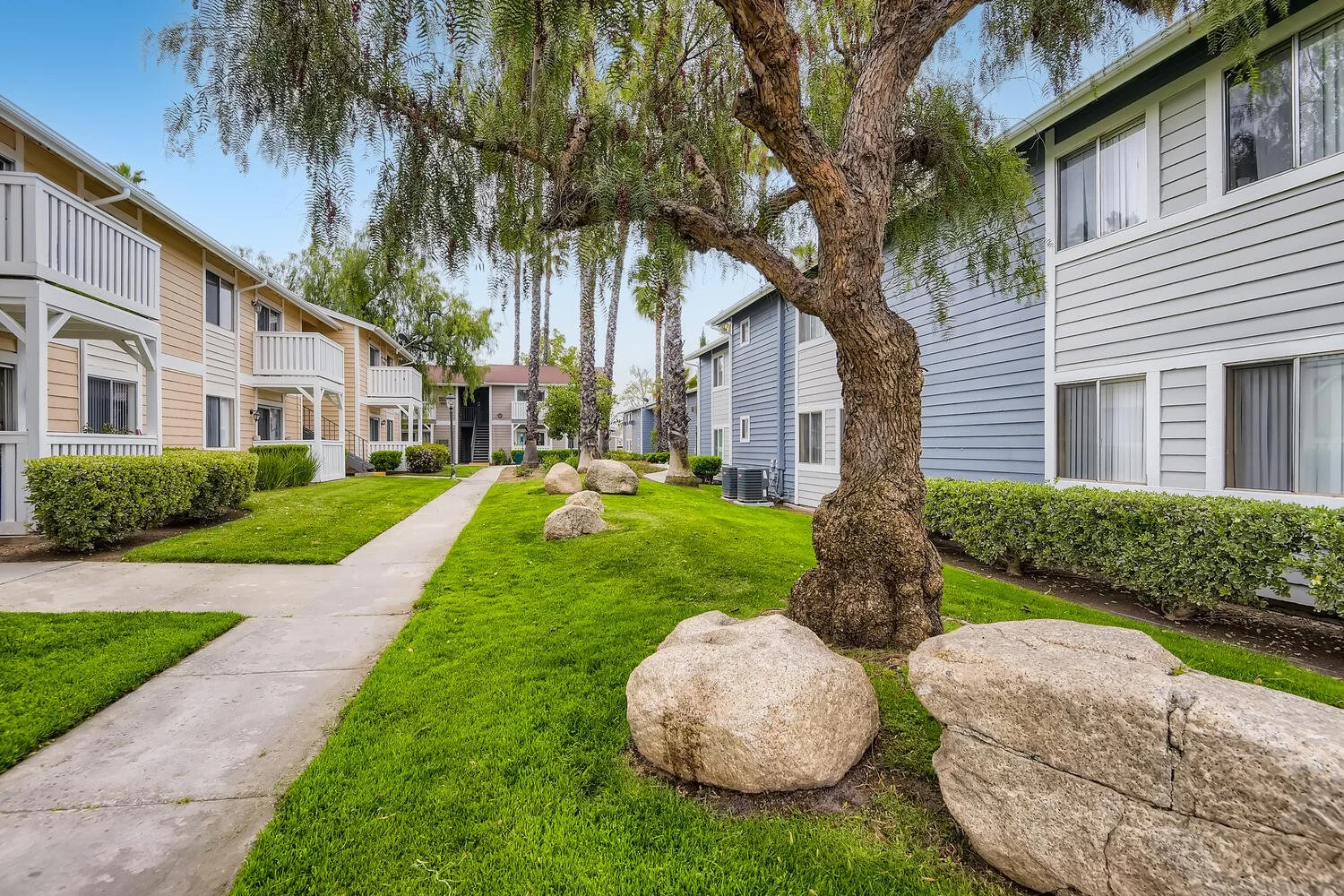 Stonewood Apartment Homes