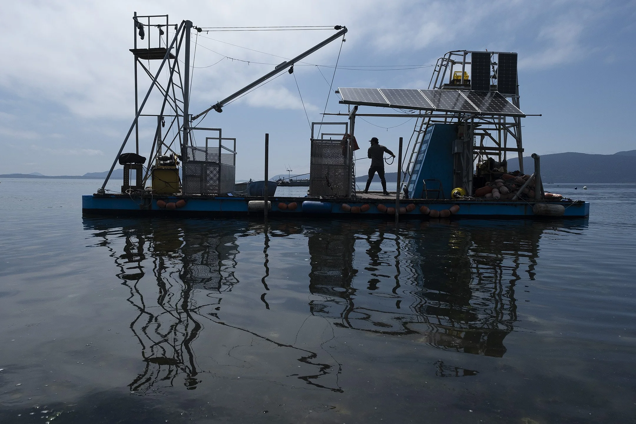 One of the reefnet boats directly after being launched from the beach.