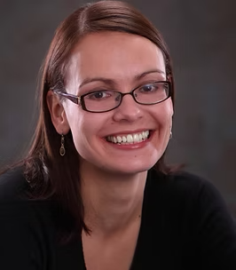 Anna Staniszewski