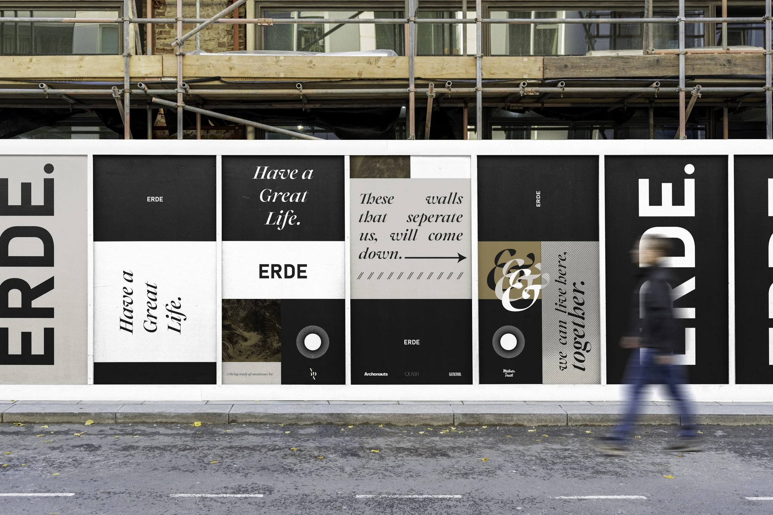 ERDE_MOCK_CONSTSIGNAGE.jpg