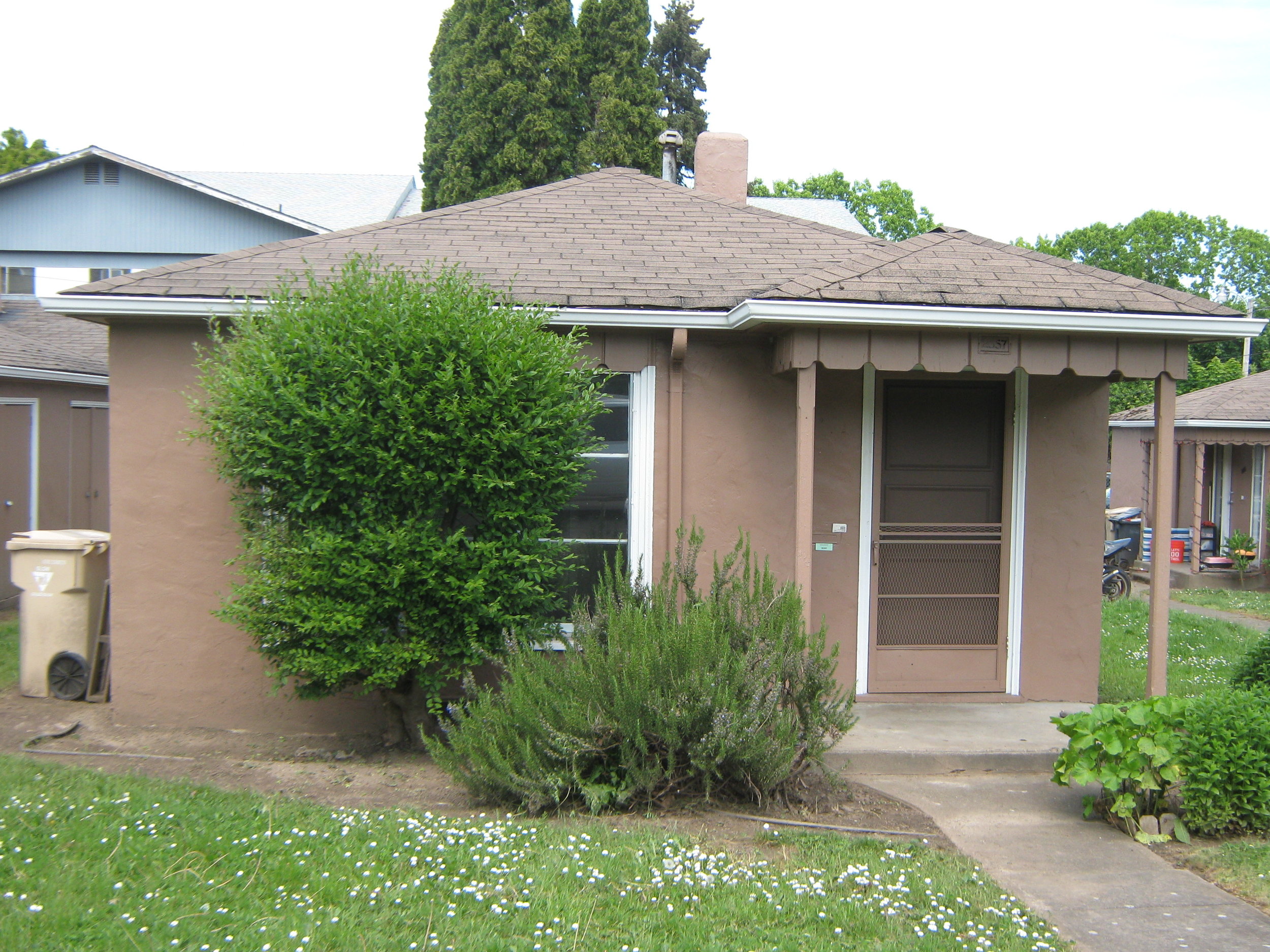 26th & Harrison Cottages