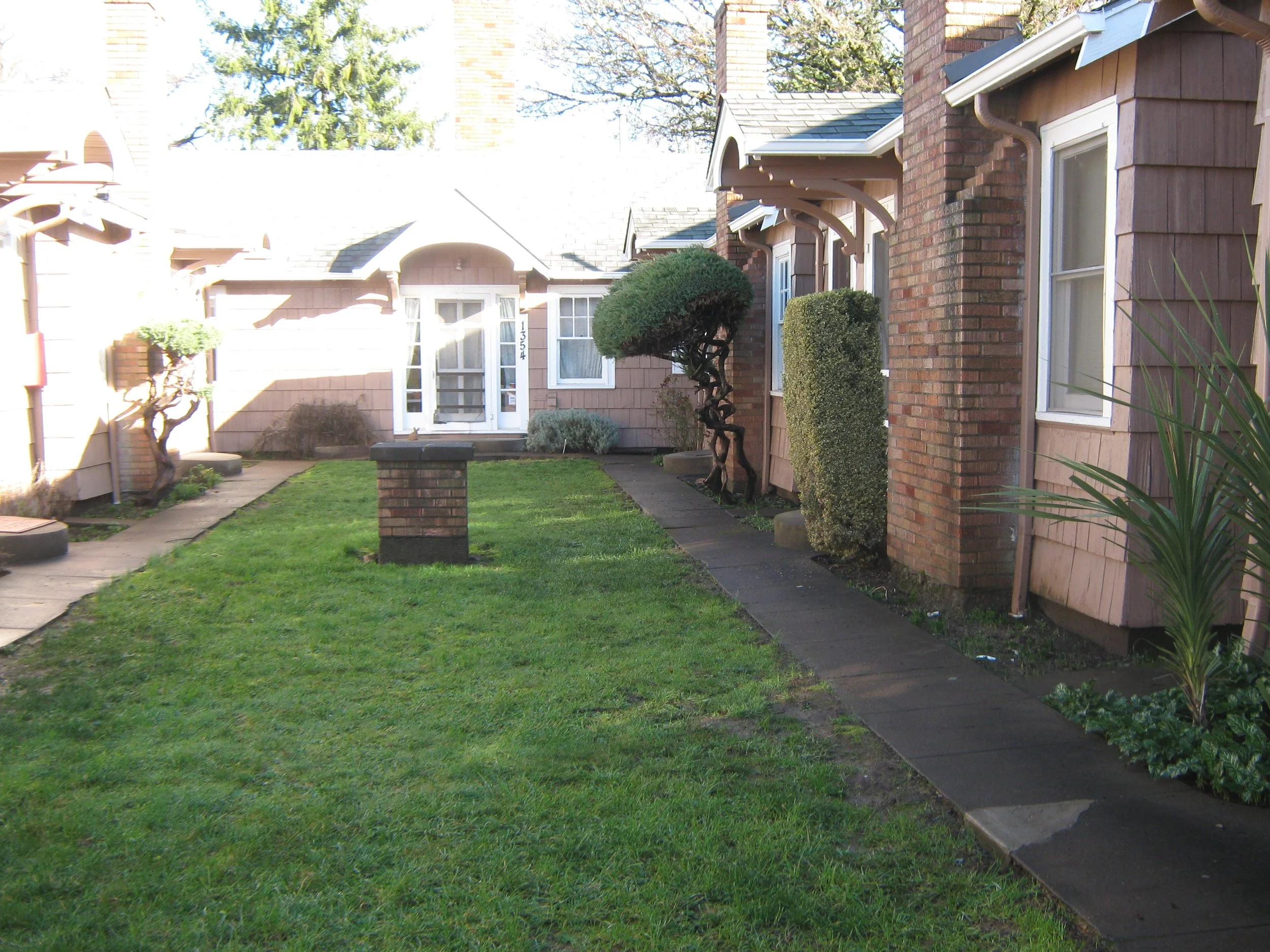 14th & Harrison Cottages.JPG