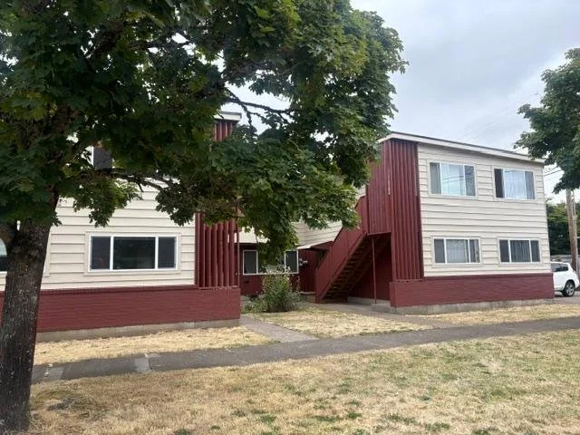 5th & B -1.jpg