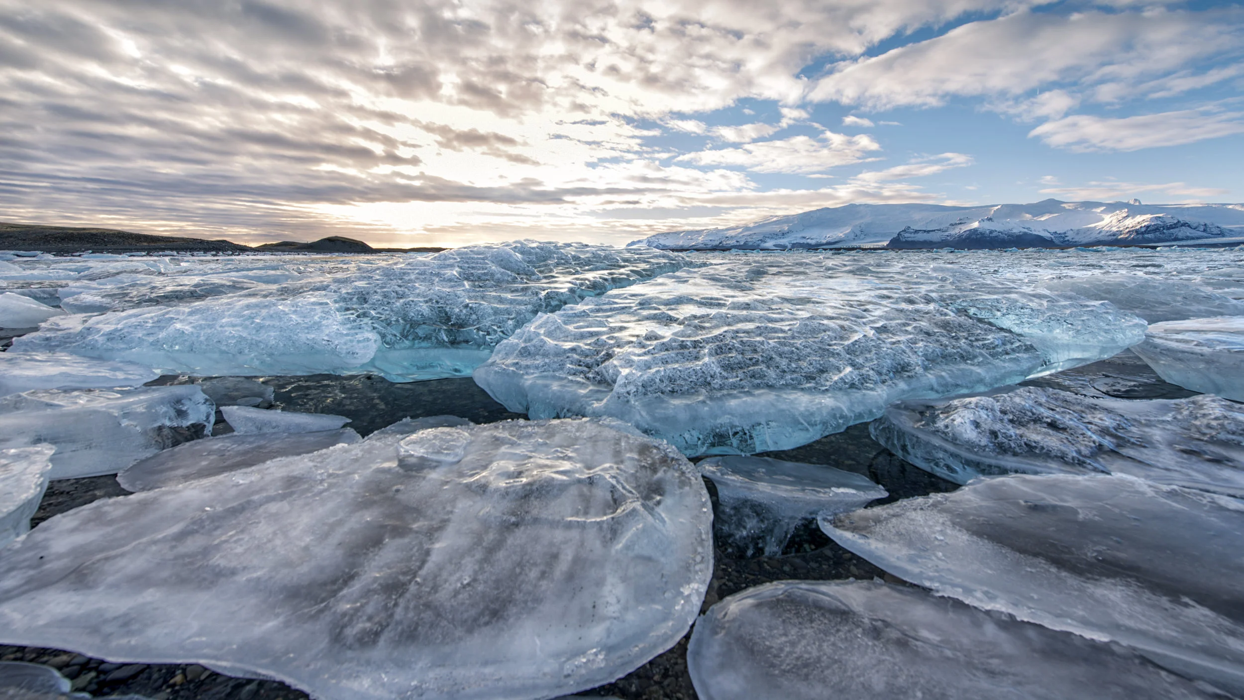 jarlsberg ice lagoon 5044.jpg