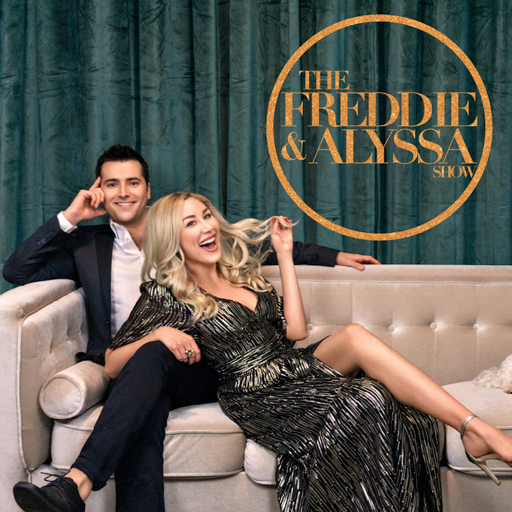#155: Freddie Smith & Alyssa Tabit: Florida Fred in Action, Alyssa's Wedding Dress Saga, Small Town Living vs. Big City, and Online Dating in 2020