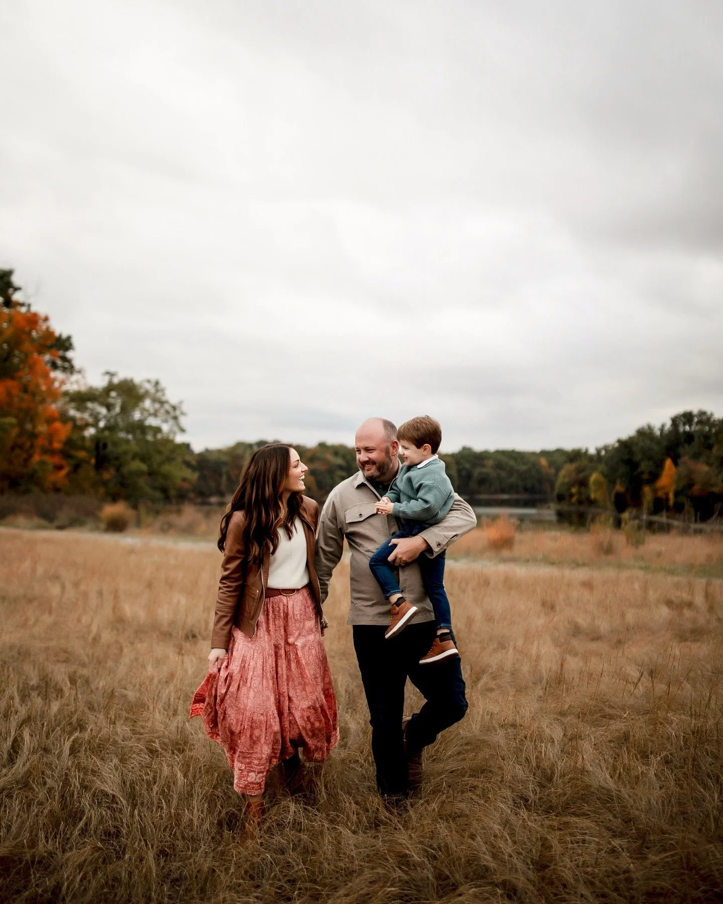 🍂 FALL SESSIONS ARE LIVE!!

September has 6 Full Sessions
October has 6 Full Sessions
October has PEAK FALL FOLIAGE MINIS...includes SATURDAY MINIS!!!

📸 Link to book in bio!!