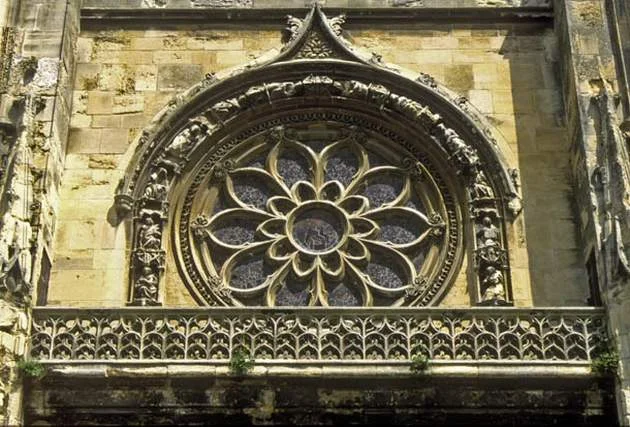 Rose Windows and Sacred Geometry - the Ancient Mystical Path to God