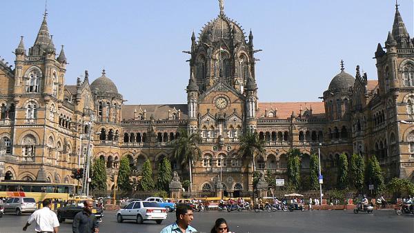 Mumbai railway station
