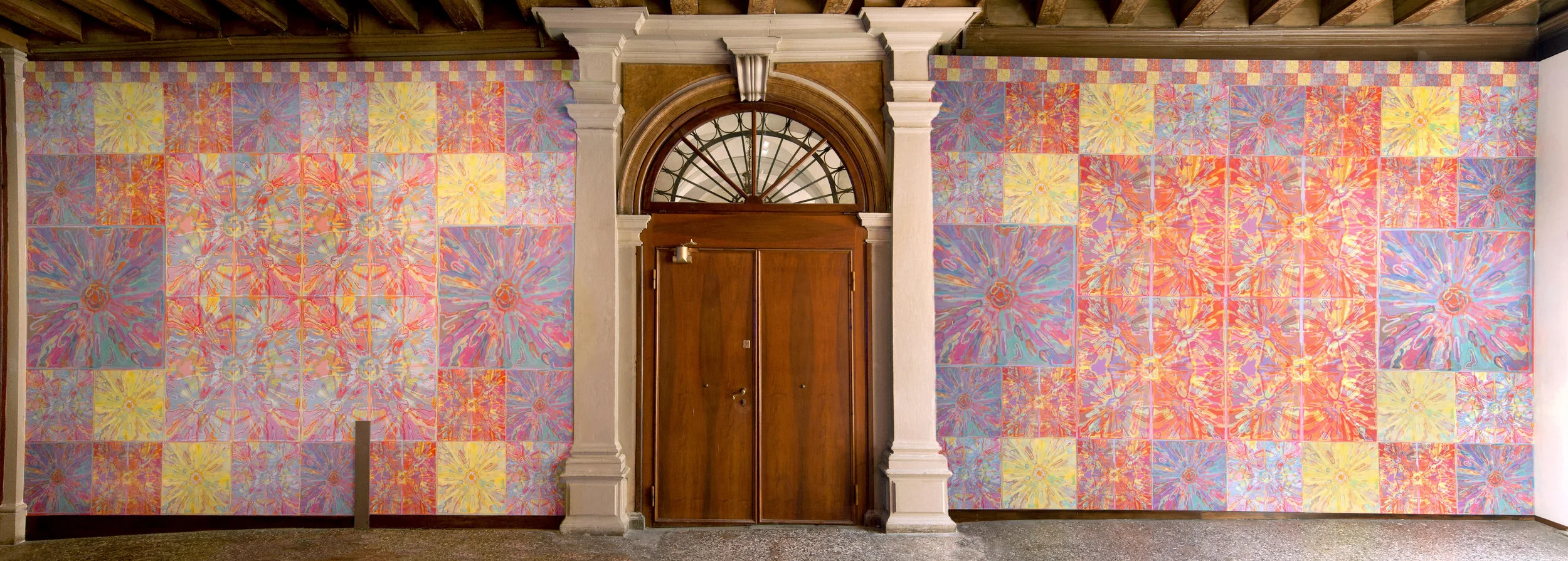 PALAZZO BEMBO VENICE 2011 Entrance Wall1.jpg
