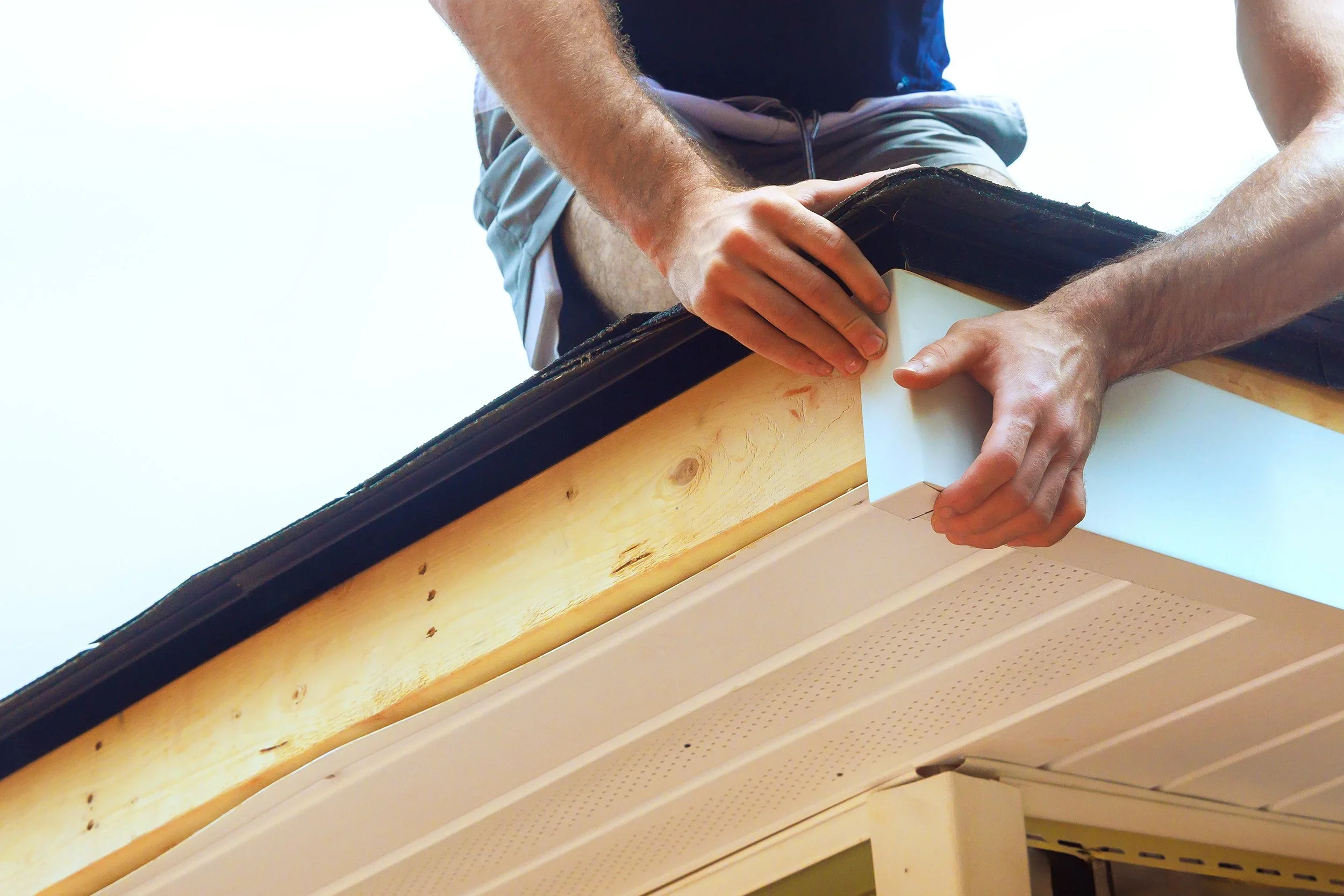 Fascia &amp; Soffit Repair in Boulder: Signs of Damage, Costs &amp; When to Act
