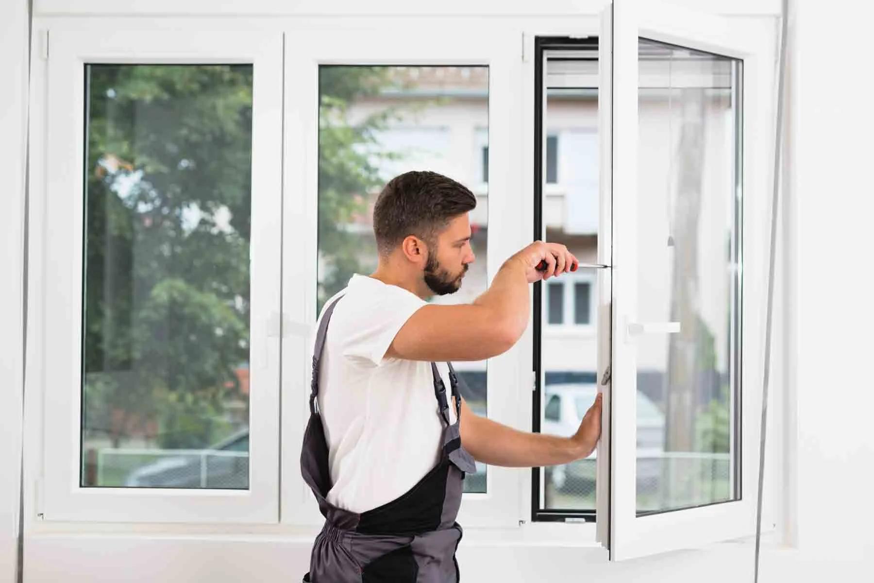Are there any reliable handyman services in Boulder and Longmont?