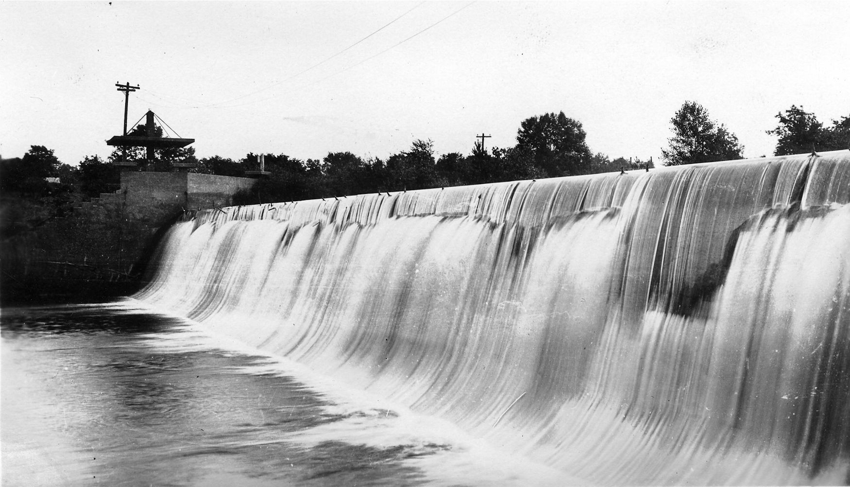Woolen Mill Dam, 89-2008B.jpg