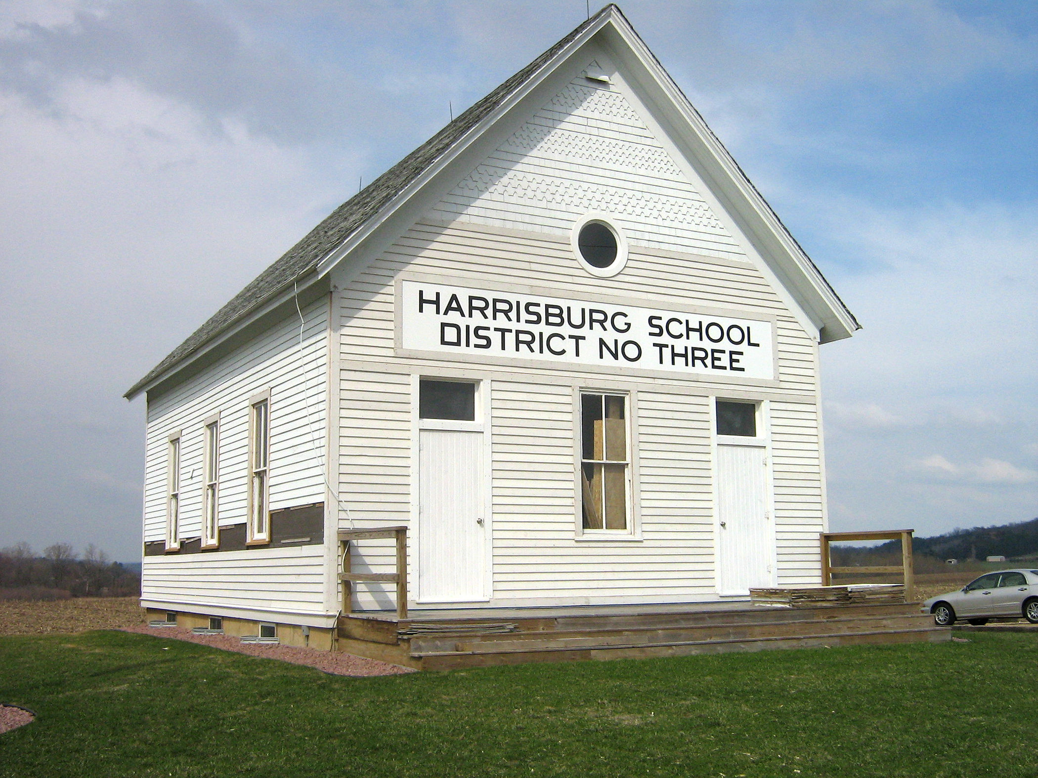 Harrisburg School 8-08.jpg