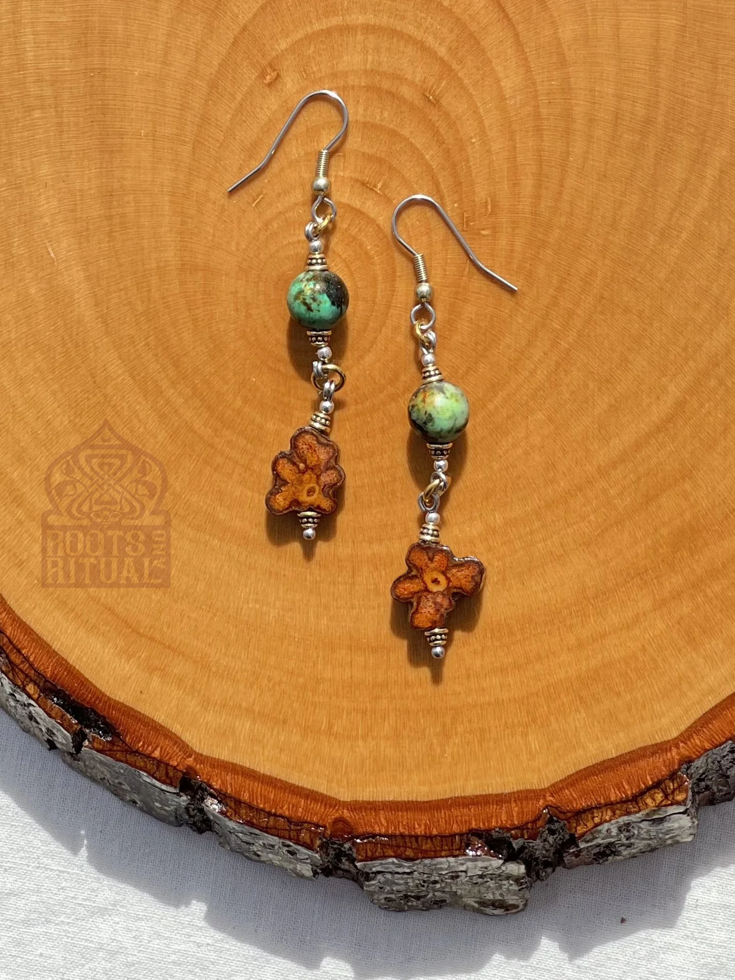 ayahuasca_yage_banisteriopsis_caapi_vine_soul_entheogen_psychotropic_dtm_ceremony_keepsake_jewelry_talisman_shaman_costa_rico_peru_florida_plant_medicine_earrings_aya_soul_roots_ritual_balance_chakras