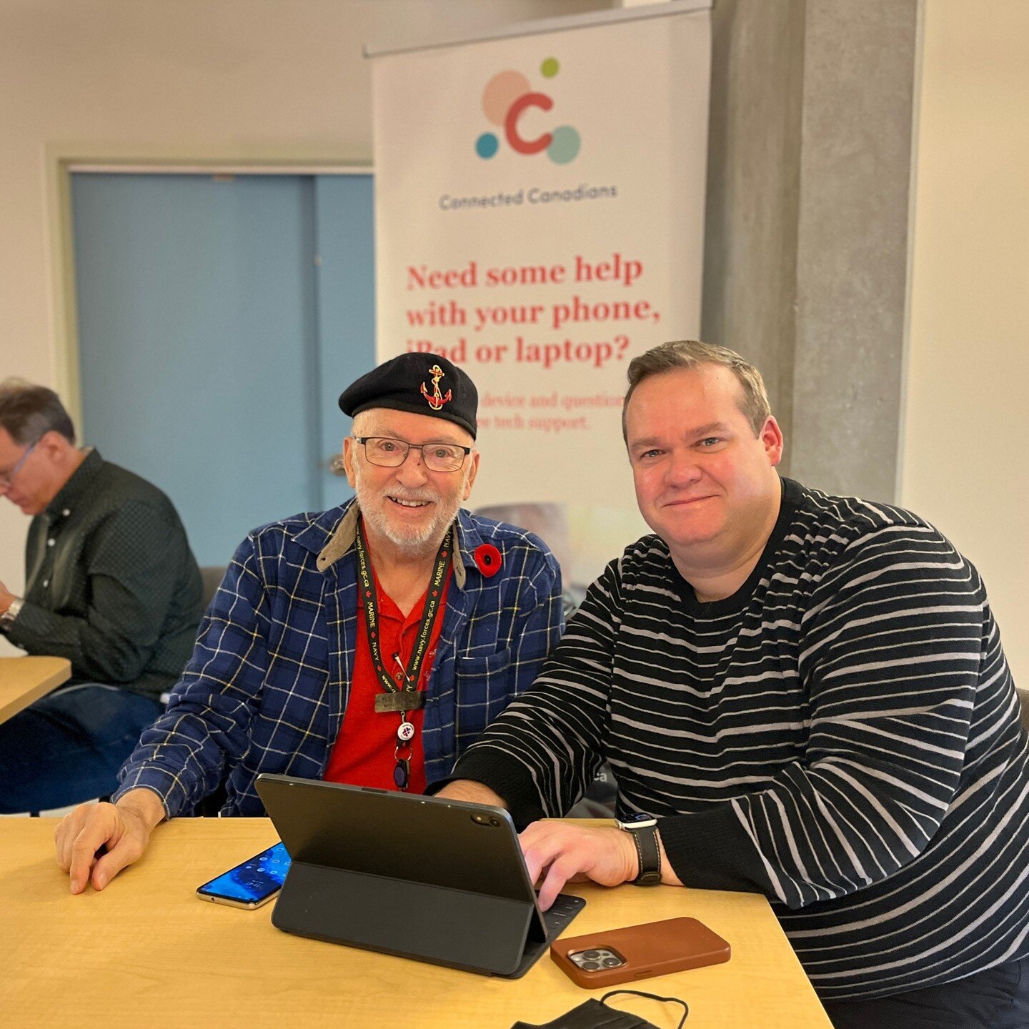 🌟 Celebrating the power of corporate volunteerism! 🤝 The incredible team at Adobe Canada spent a fulfilling morning at Perley Health, volunteering with Connected Canadians to empower seniors with essential digital literacy skills. Together, we're m