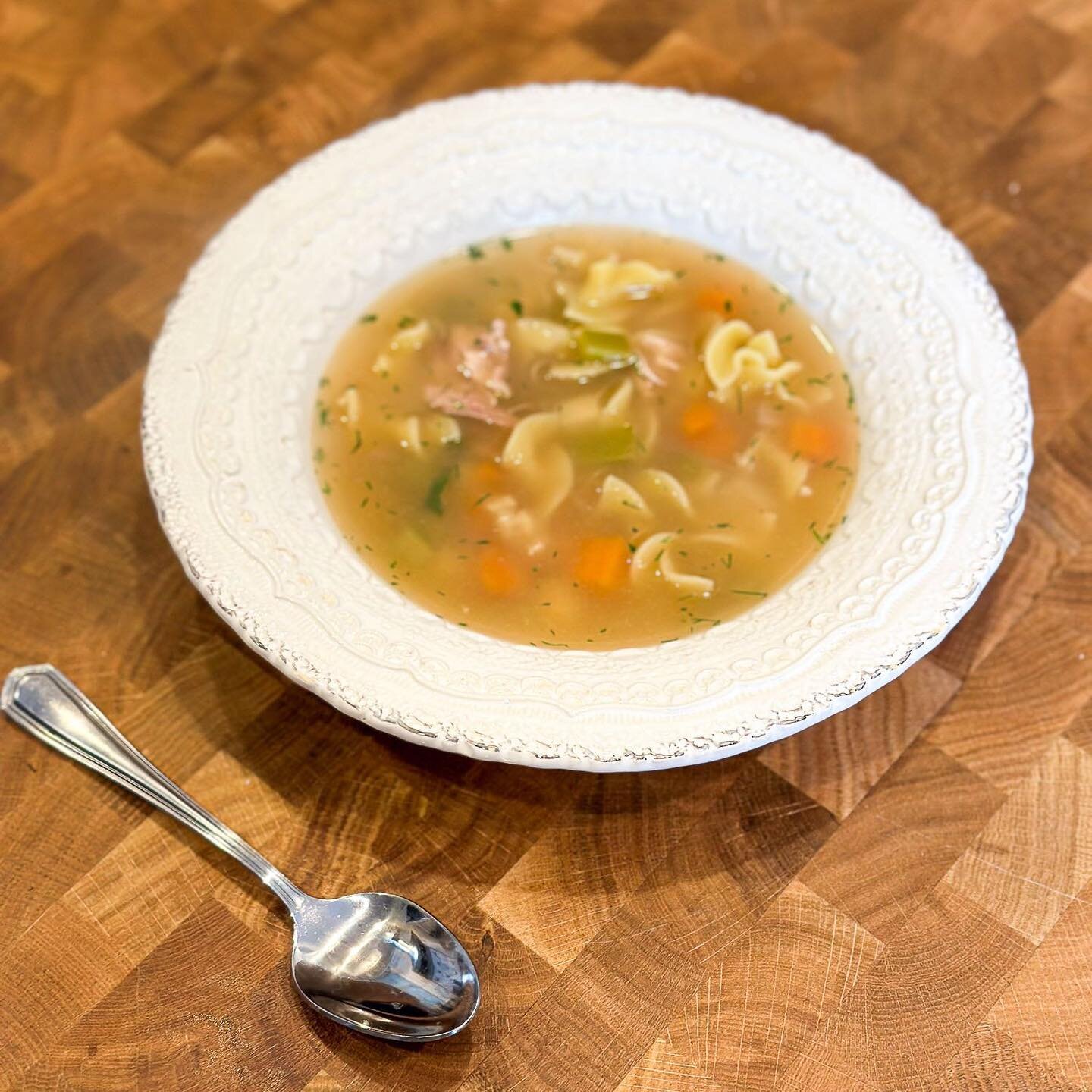 Chicken soup kind of day! Learn how to make this &ldquo;grandma style&rdquo; classic in one of Paul Reilly&rsquo;s @chefpcr on-demand classes. https://www.lanyapcookery.com/cooking-classes/three-meals-with-one-chicken #chickensoup #chickensouprecipe 