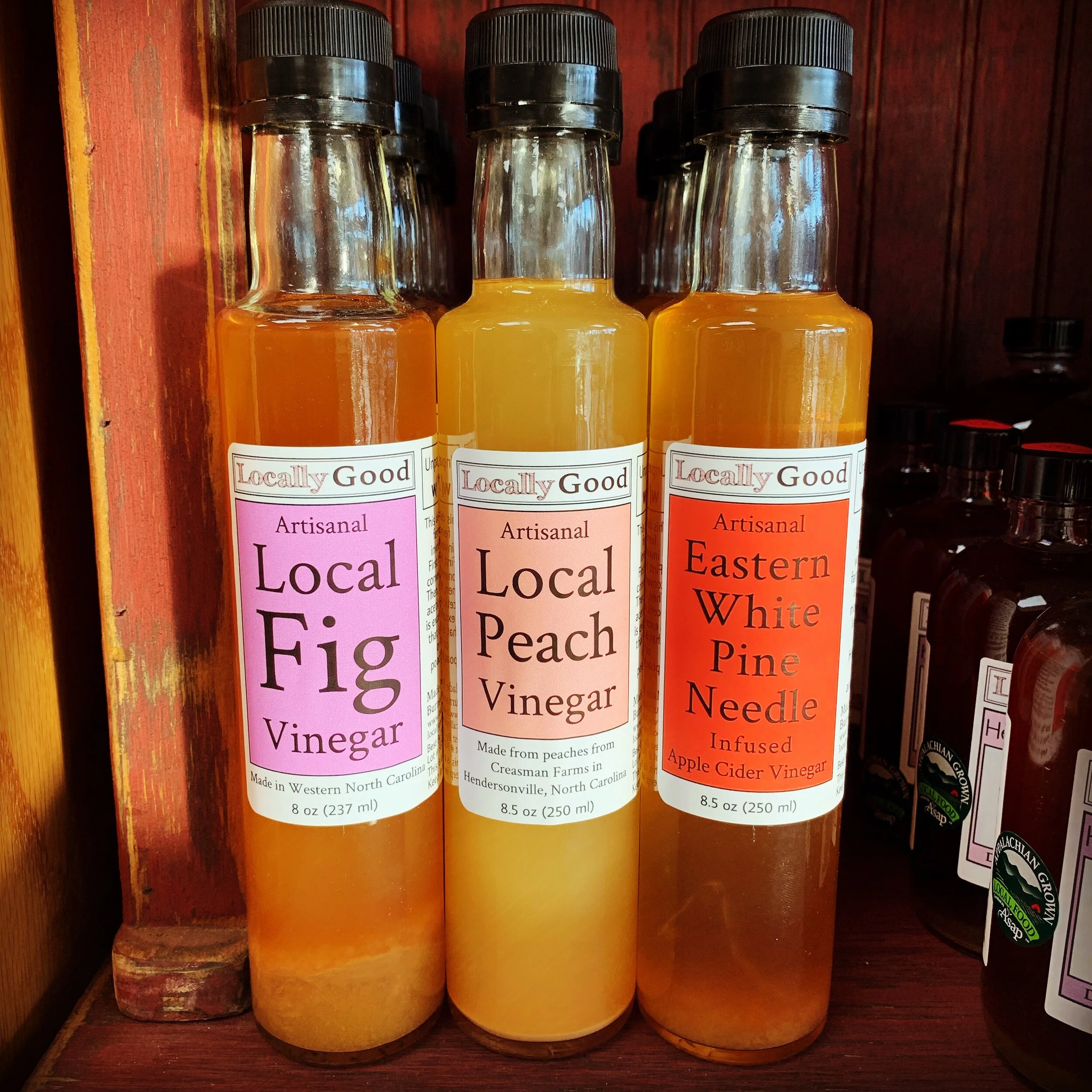 Vinegar Fig Peach Pine 8oz.JPG