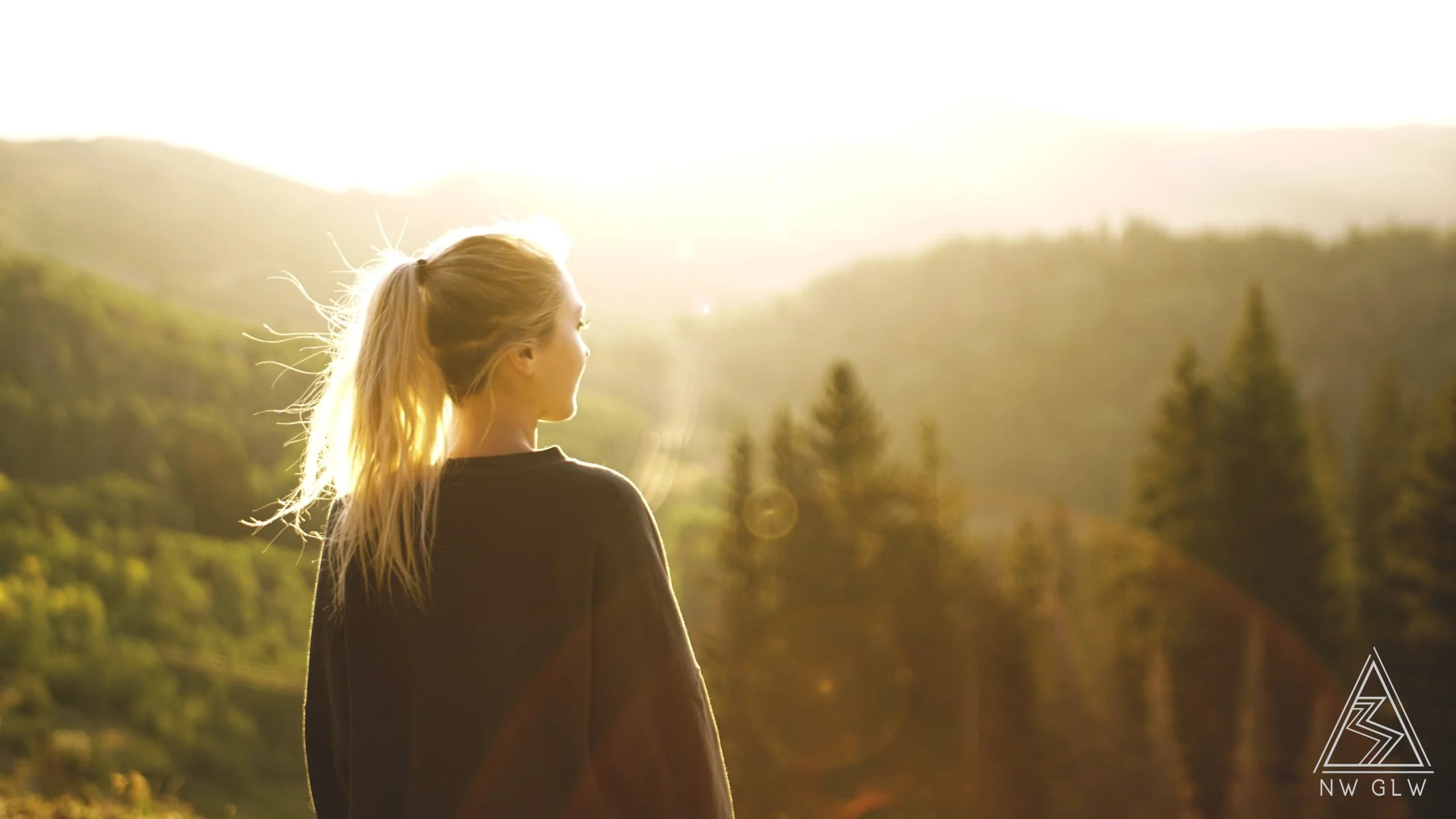 Home — NW GLW Best Airbrush Spray Tan