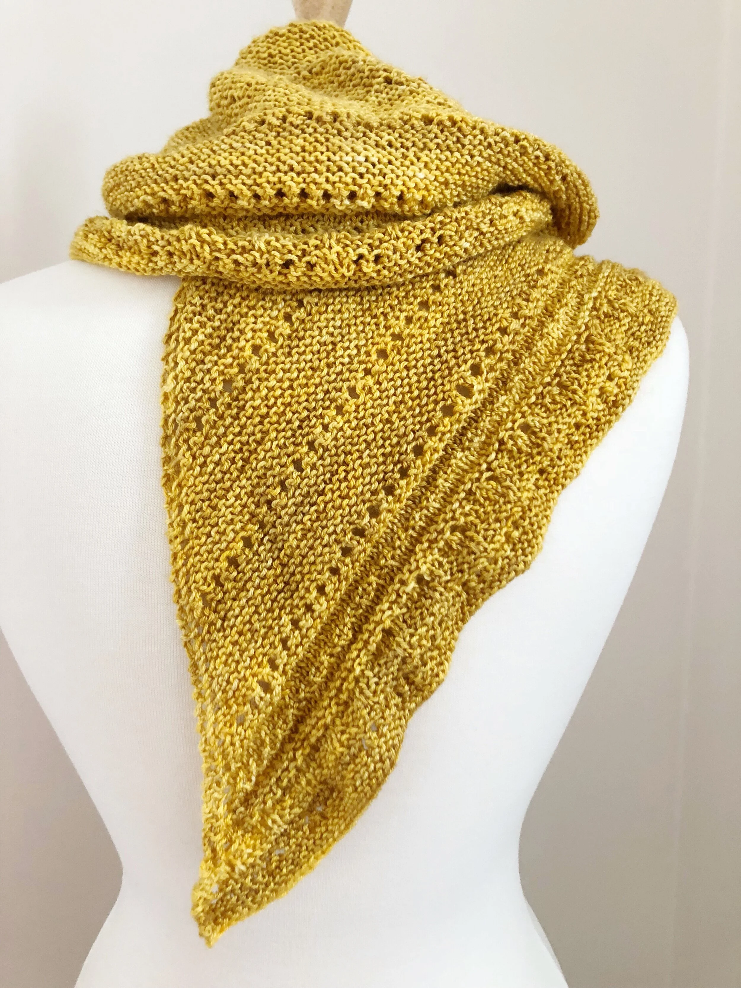Penumbra in Swift Yarn High Street, Colorway Fields of Gold.