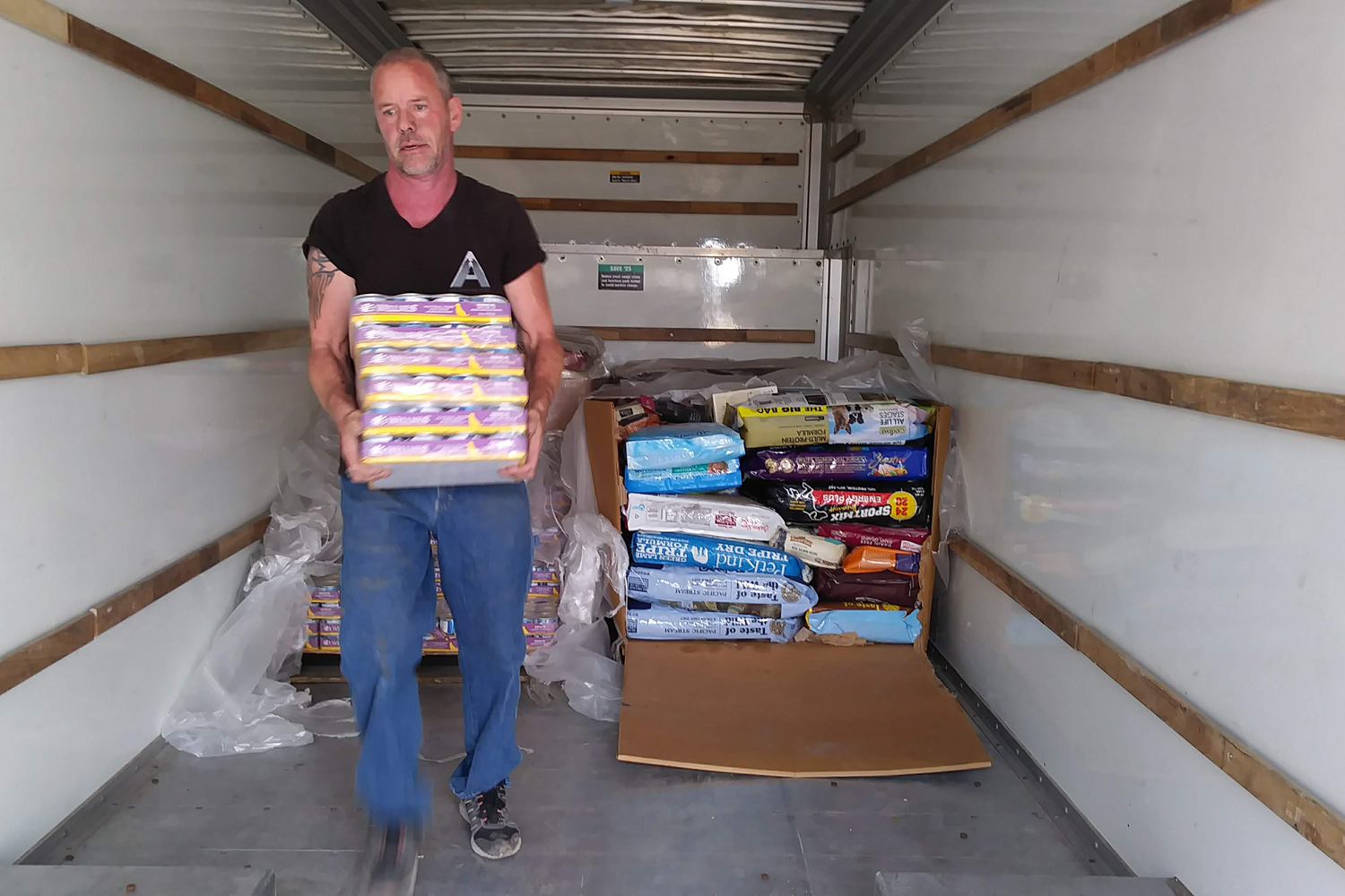 Steve Unloads the Kibble at HDW