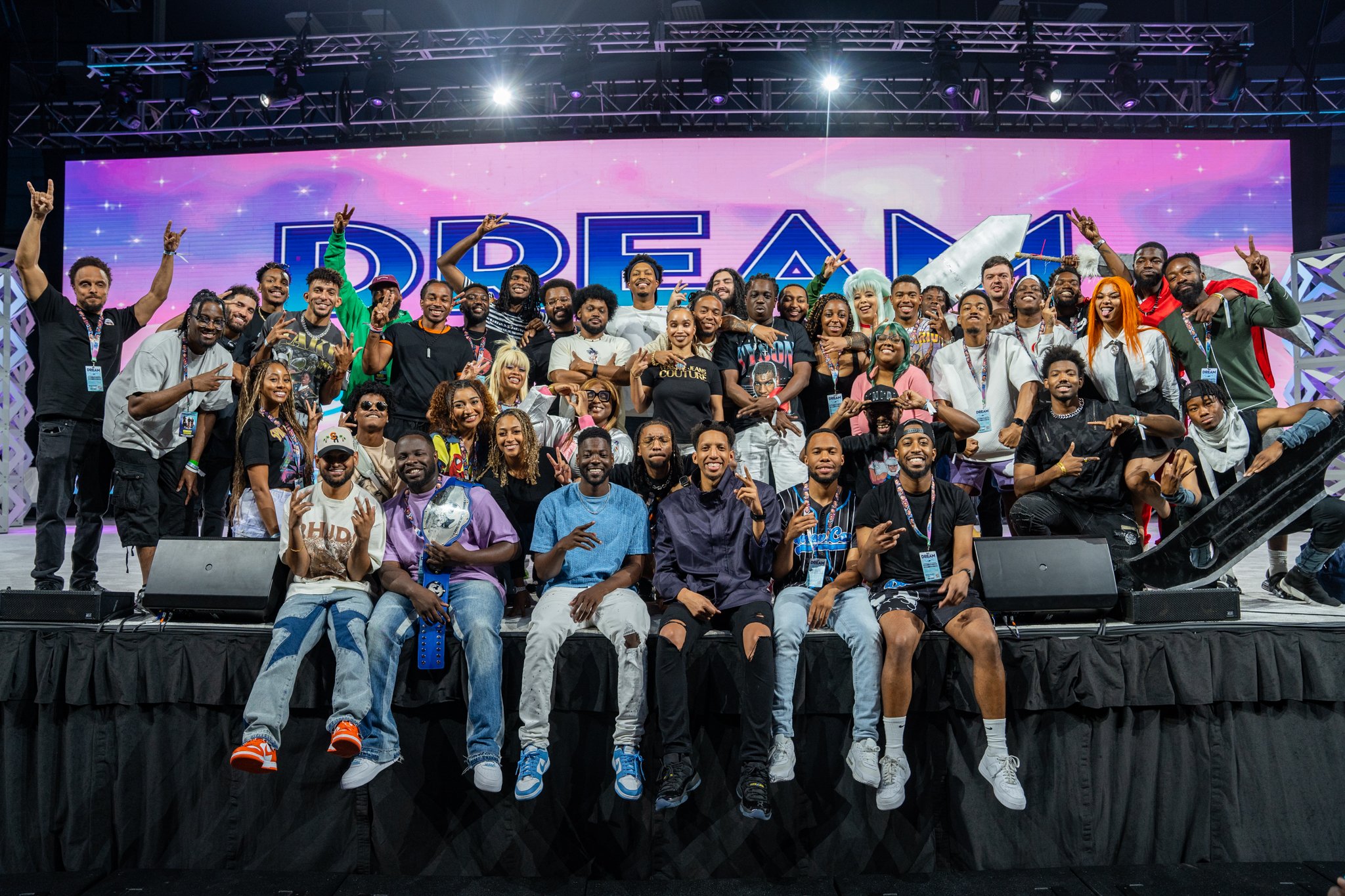 Dream Con 2023 Closing Ceremony Group Photo-1.JPG