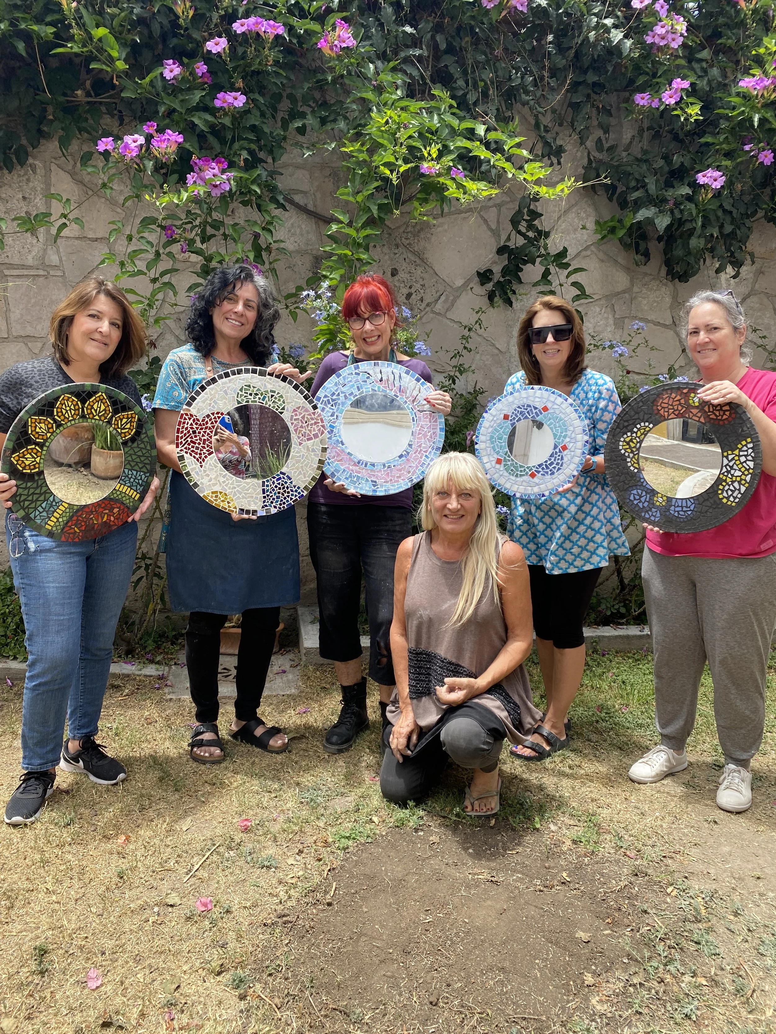 Create your own Mirror Mosaic Art Class San Miguel, Mx.JPG