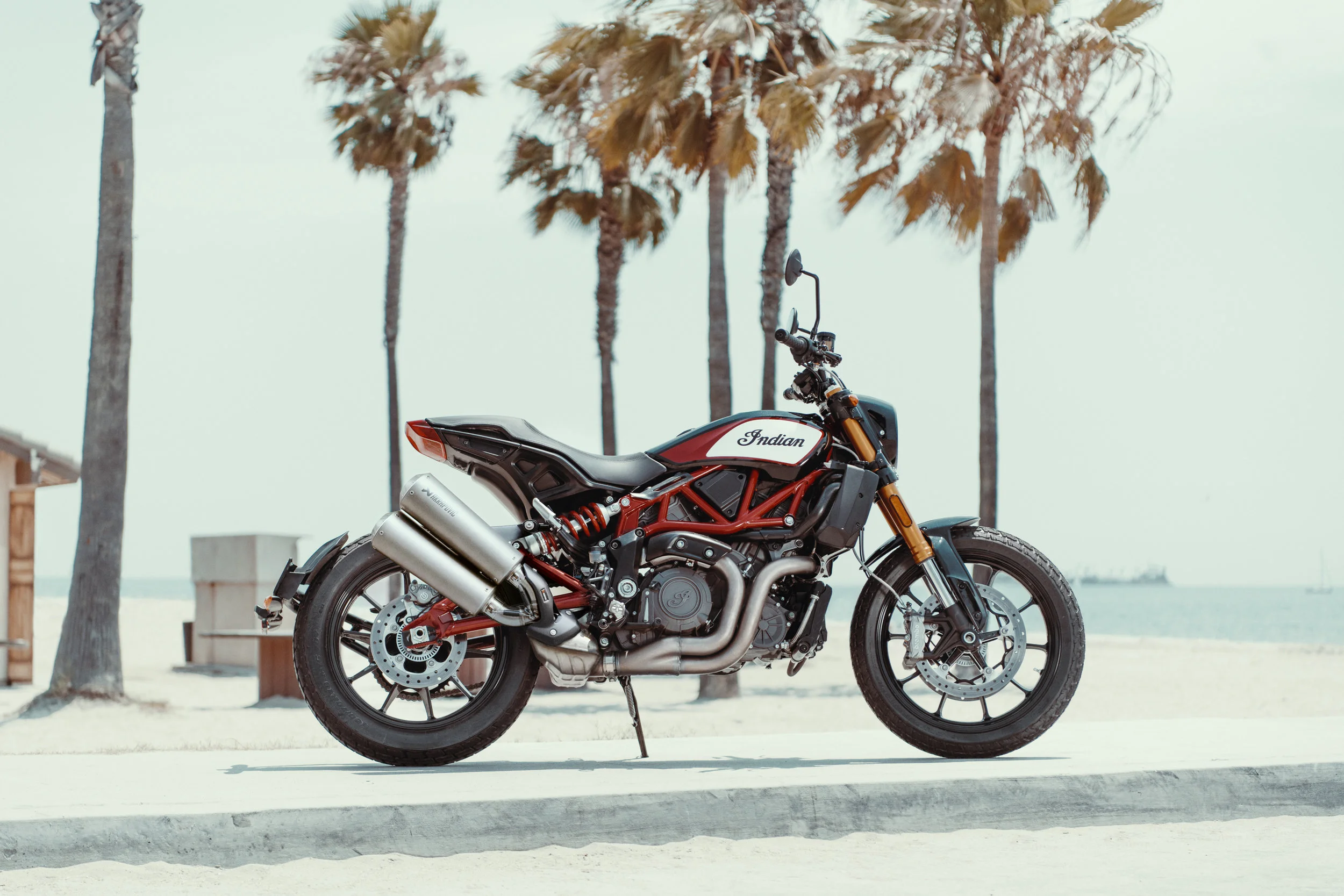 2019-imc-FTR1200S-RaceReplicaS-Beauty-DB_0181_RE.jpg