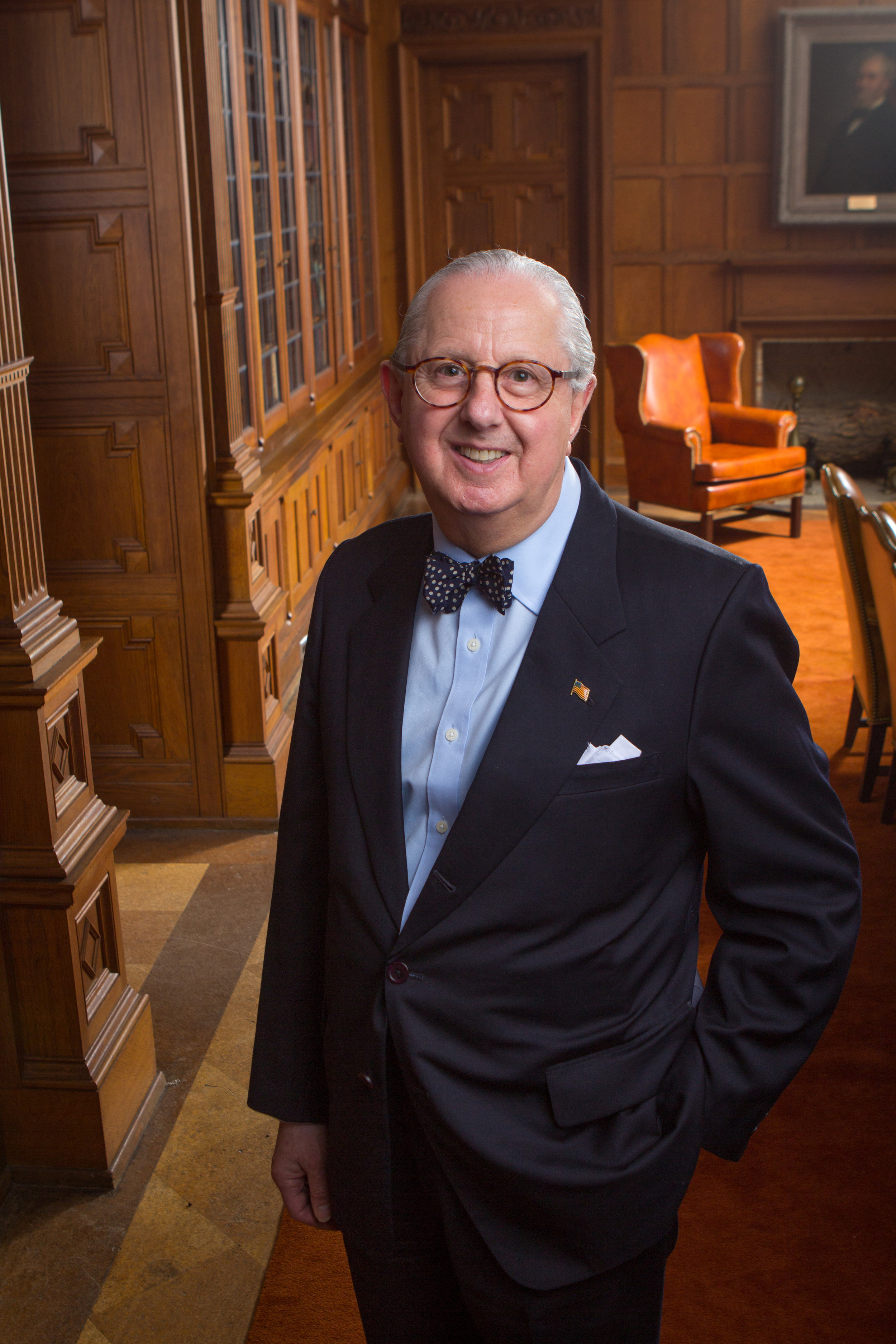 Portrait of Dental School Alumni Steven Guttenberg in the James Platt White Room in he Health Science Library