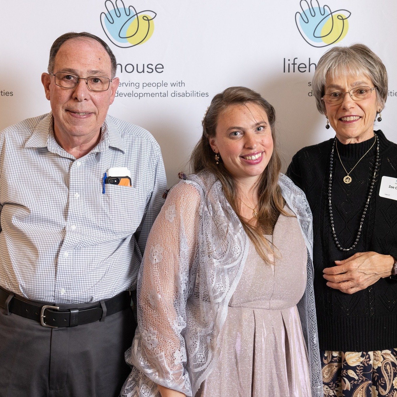 #THANKFUL for FAMILY :: The link to our past, and the bridge to our future. 

#bestnonprofit #marinnonprofit #lifehouse #afulllifelived