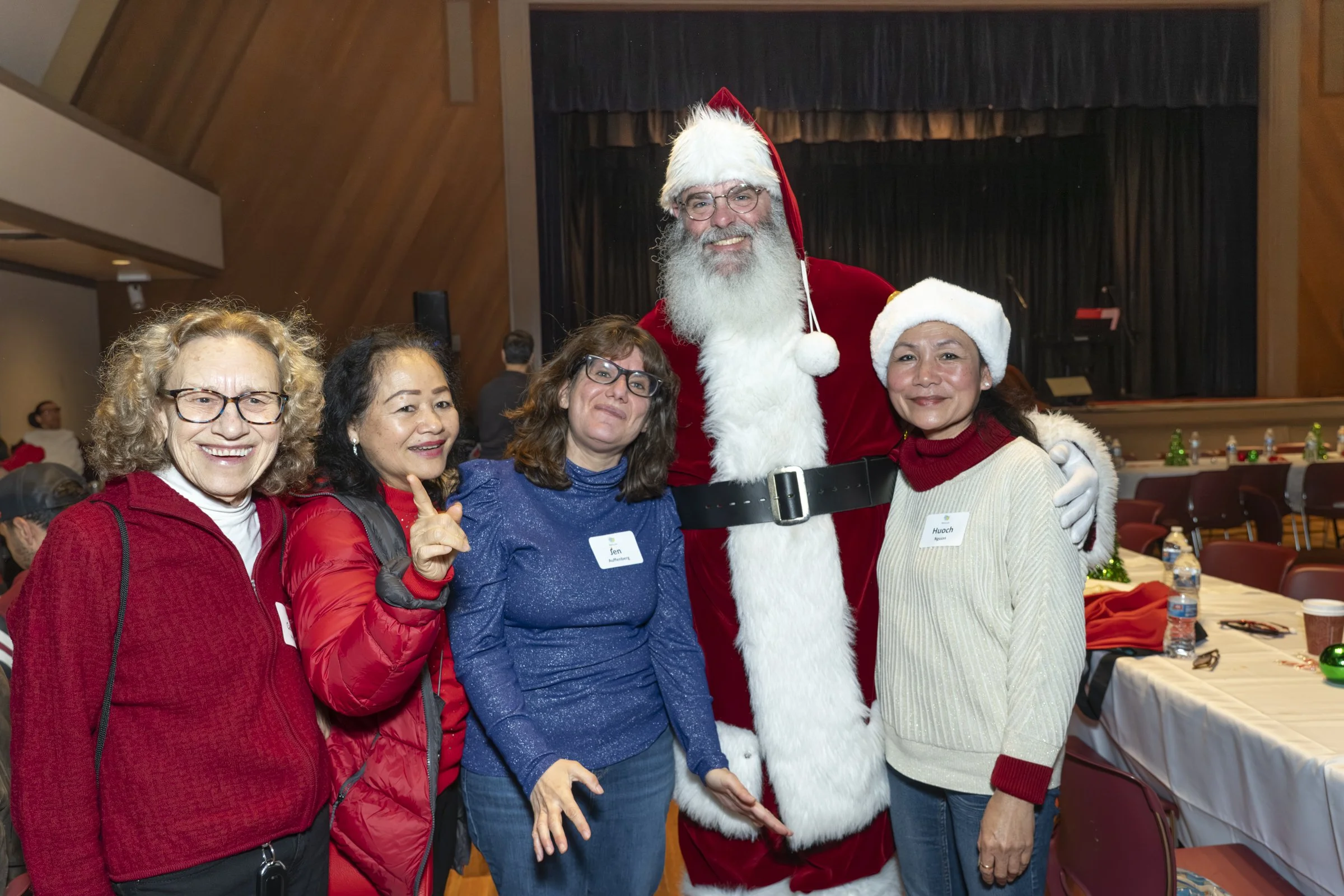 Xmas 25 Low Res-62.jpg