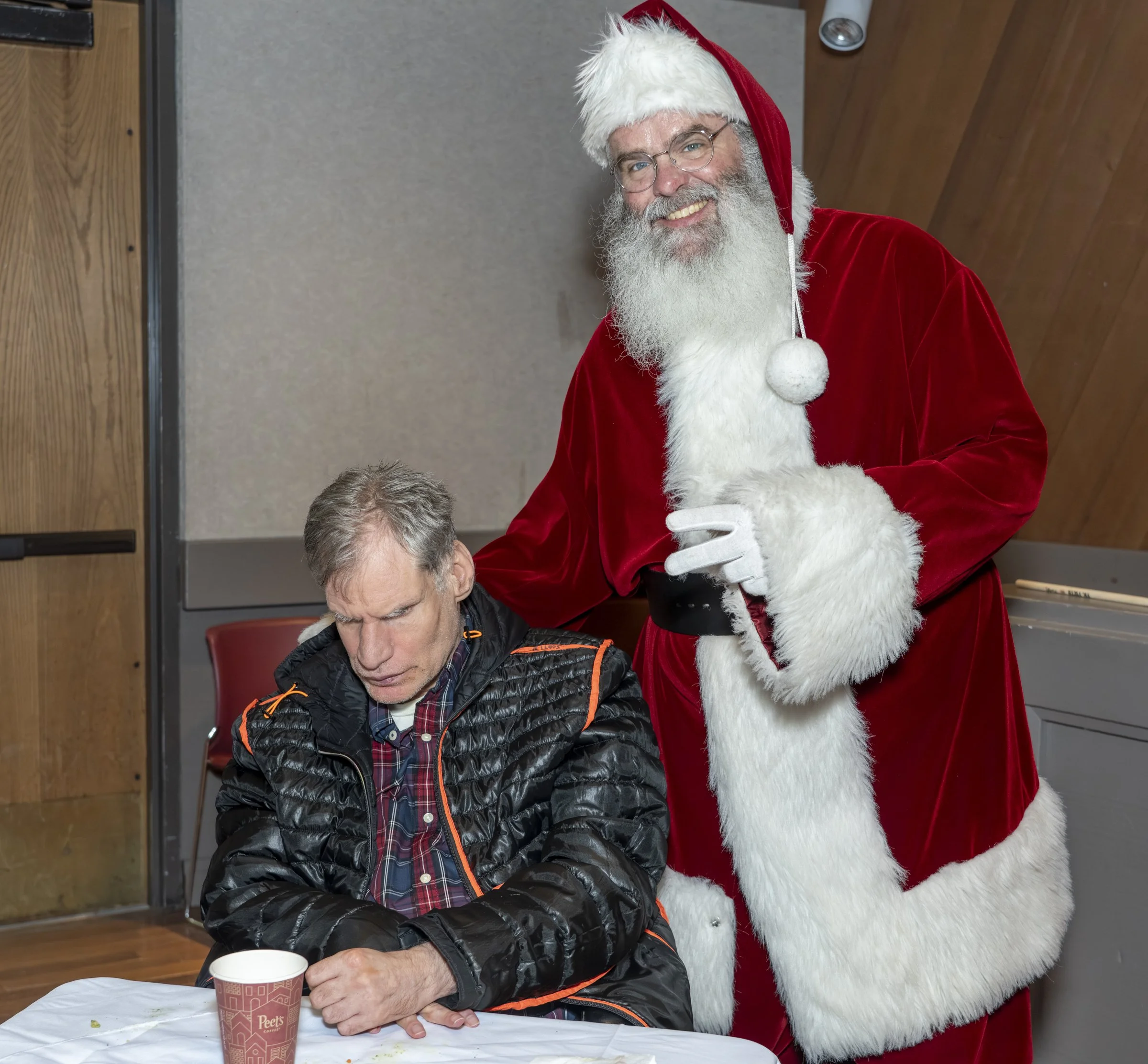 Xmas 25 Low Res-100.jpg