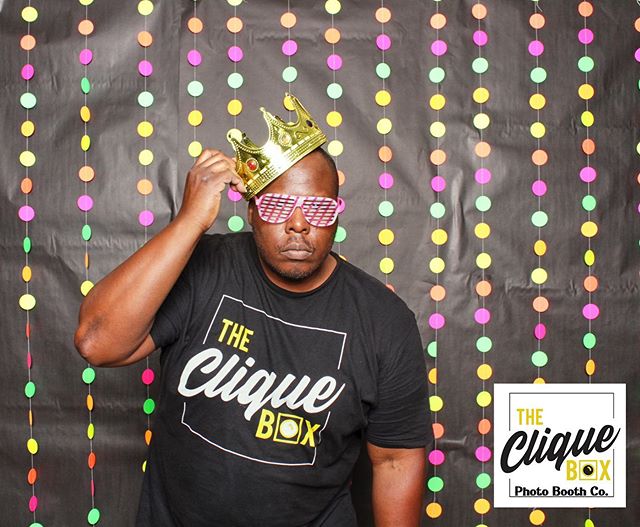 The KING of PhotoBooth fun, The Clique Box! Every photoboother has these type of photos every event. We gotta test out our lighting.
.
.
.
#thecliqueboxphotoboothco #thecliquebox #cliquebox #photobooth #atlantaphotobooth #GAphotobooth #Georgiaphotobo