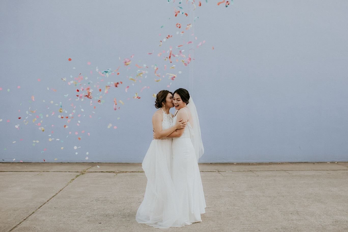 The gorgeous Steph &amp; Pam aka&hellip;SPAM 🥰🫶 A beautiful day celebrating with these two back in August last year! 💘

📷: @lightsmithimages