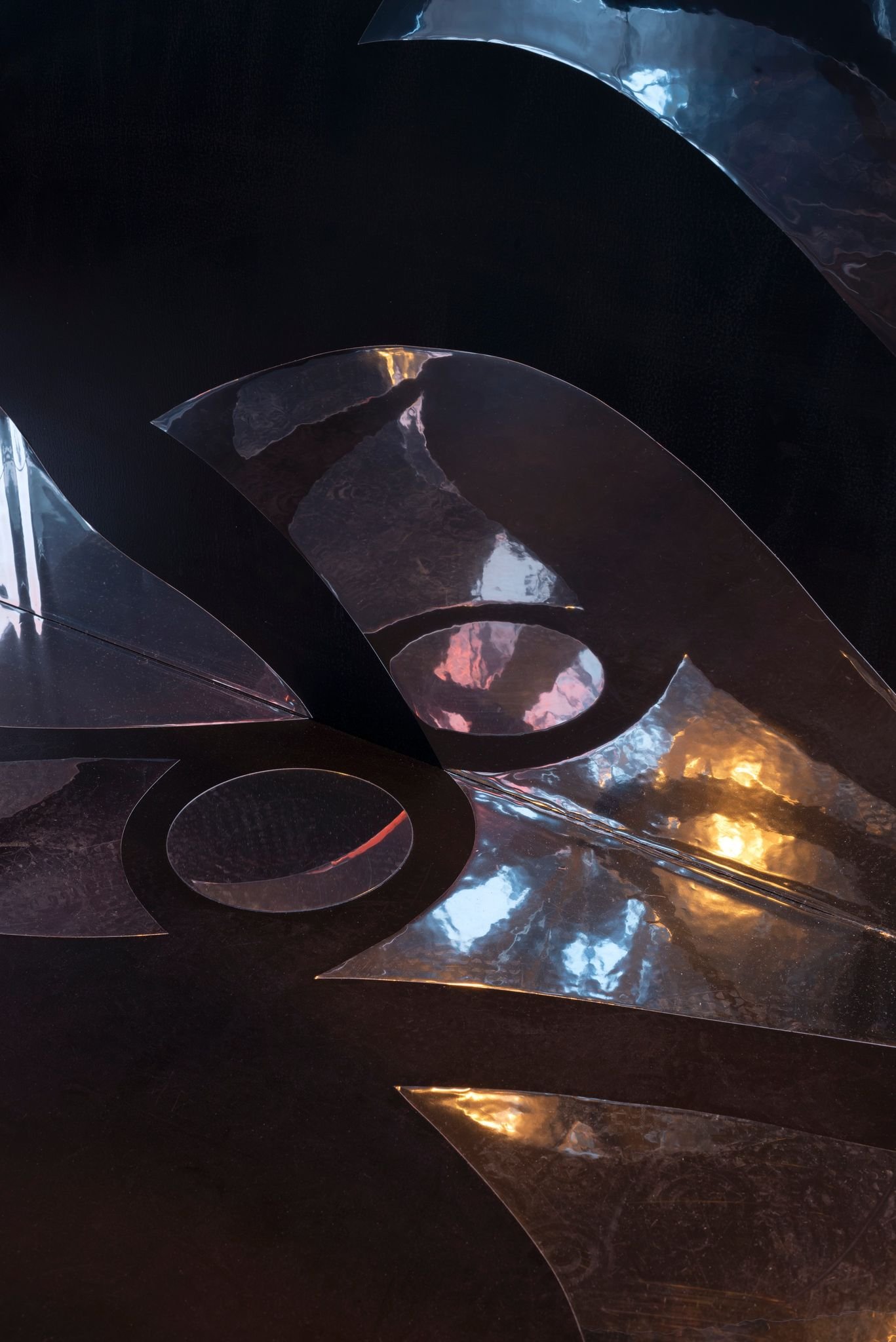 Also the ground is filled with mirrors and reflections.